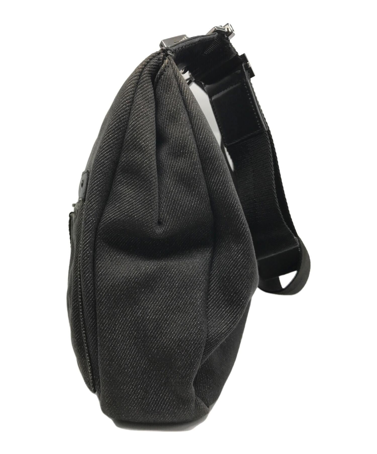 中古・古着通販】GUCCI (グッチ) デニムショルダーバッグ ブラック 