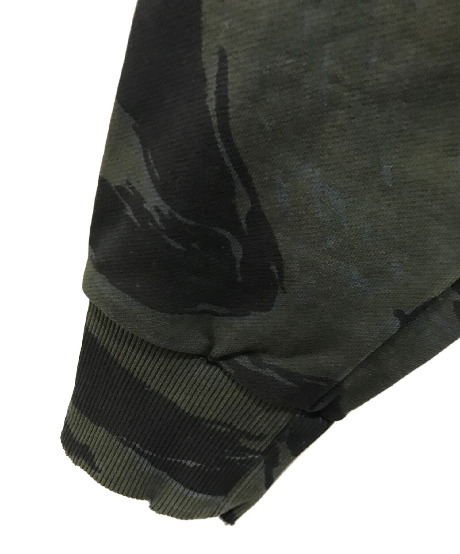 中古・古着通販】DIESEL (ディーゼル) タイガーカモ グラデーション