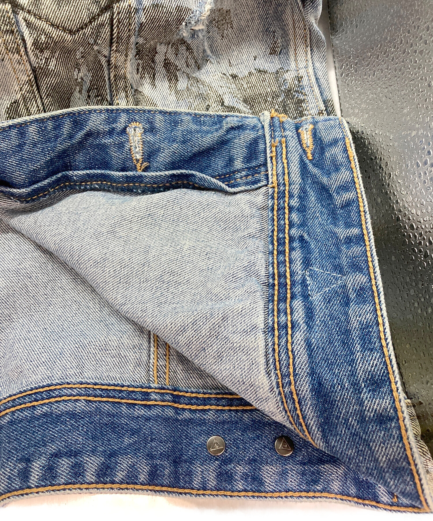 中古・古着通販】GUESS (ゲス) ダメージ加工デニムジャケット