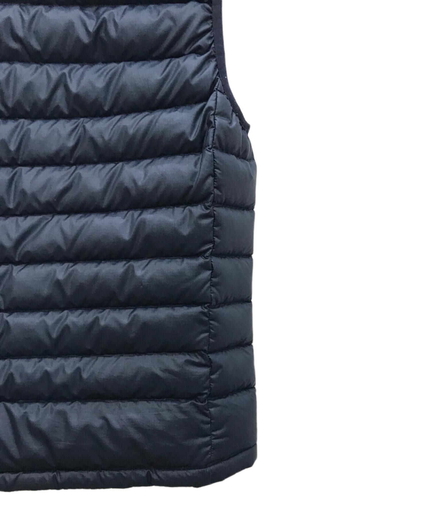 Patagonia ダウンベスト ネイビー 試着のみ・未使用タグ付き Patagonia ダウンベスト ネイビー 試着のみ・未使用タグ付き Patagonia