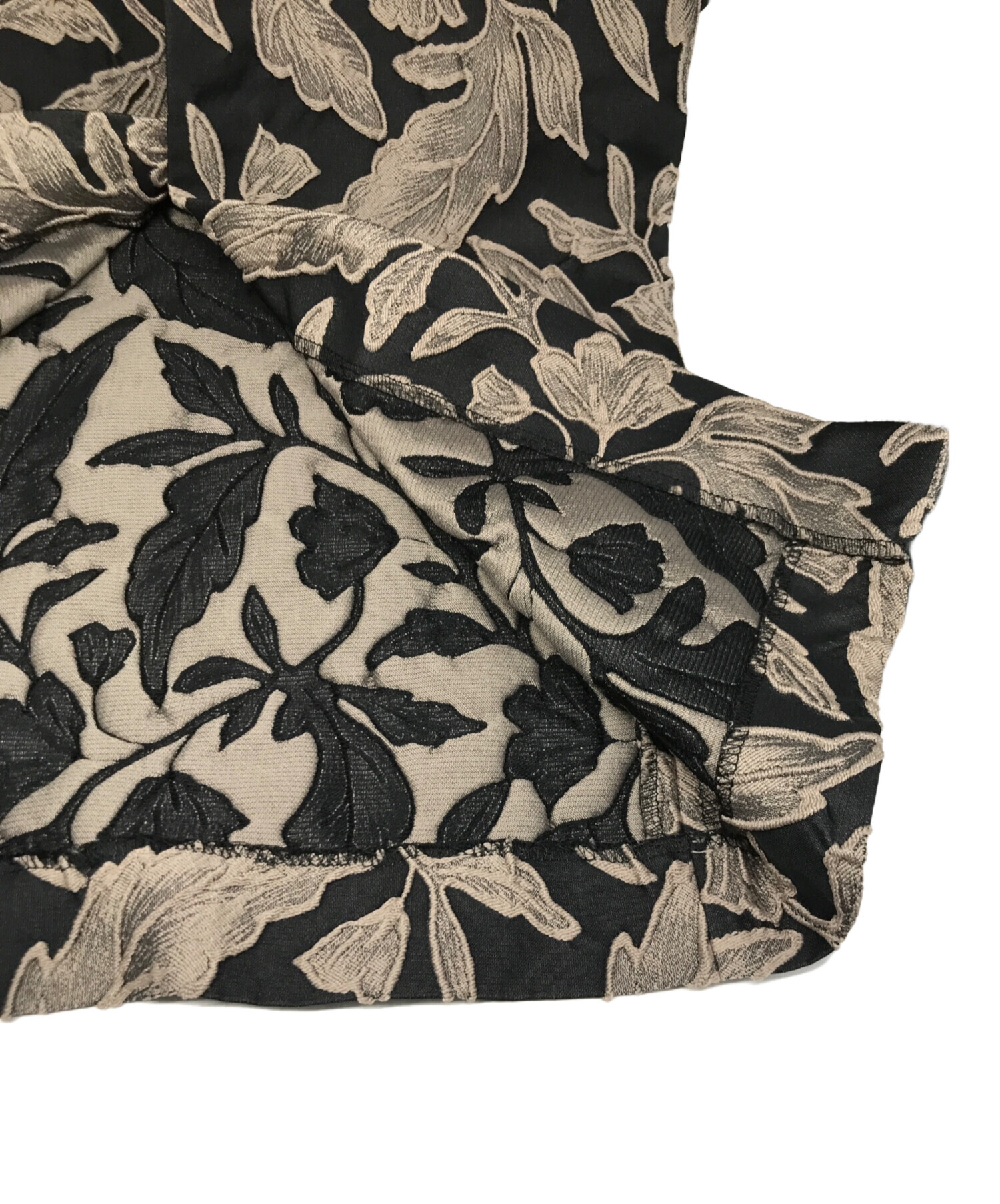 Louren flower jacquard pencil dress 【公式通販】