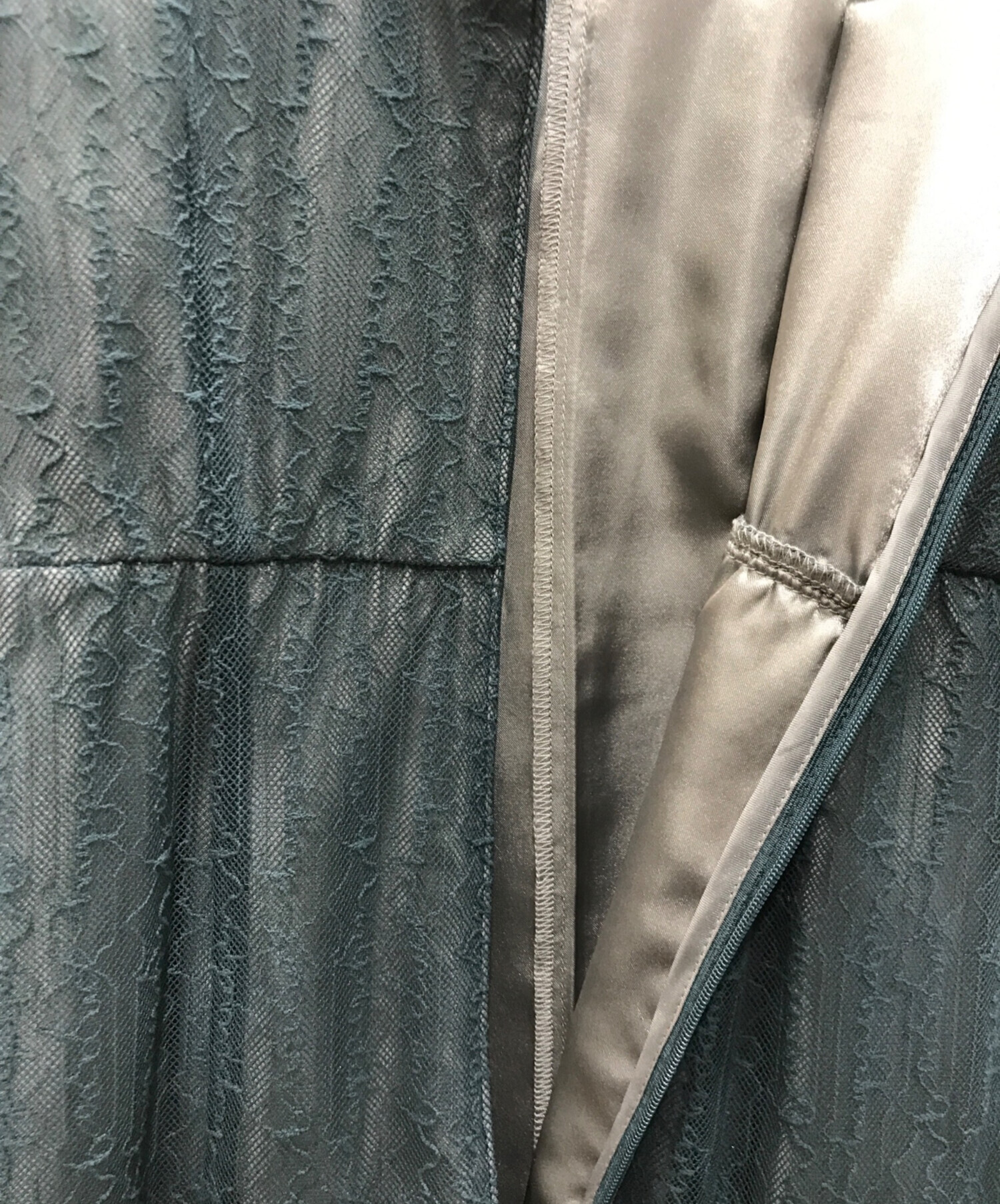 中古・古着通販】ANDRESD (アンドレスド) レタリングレースドレス