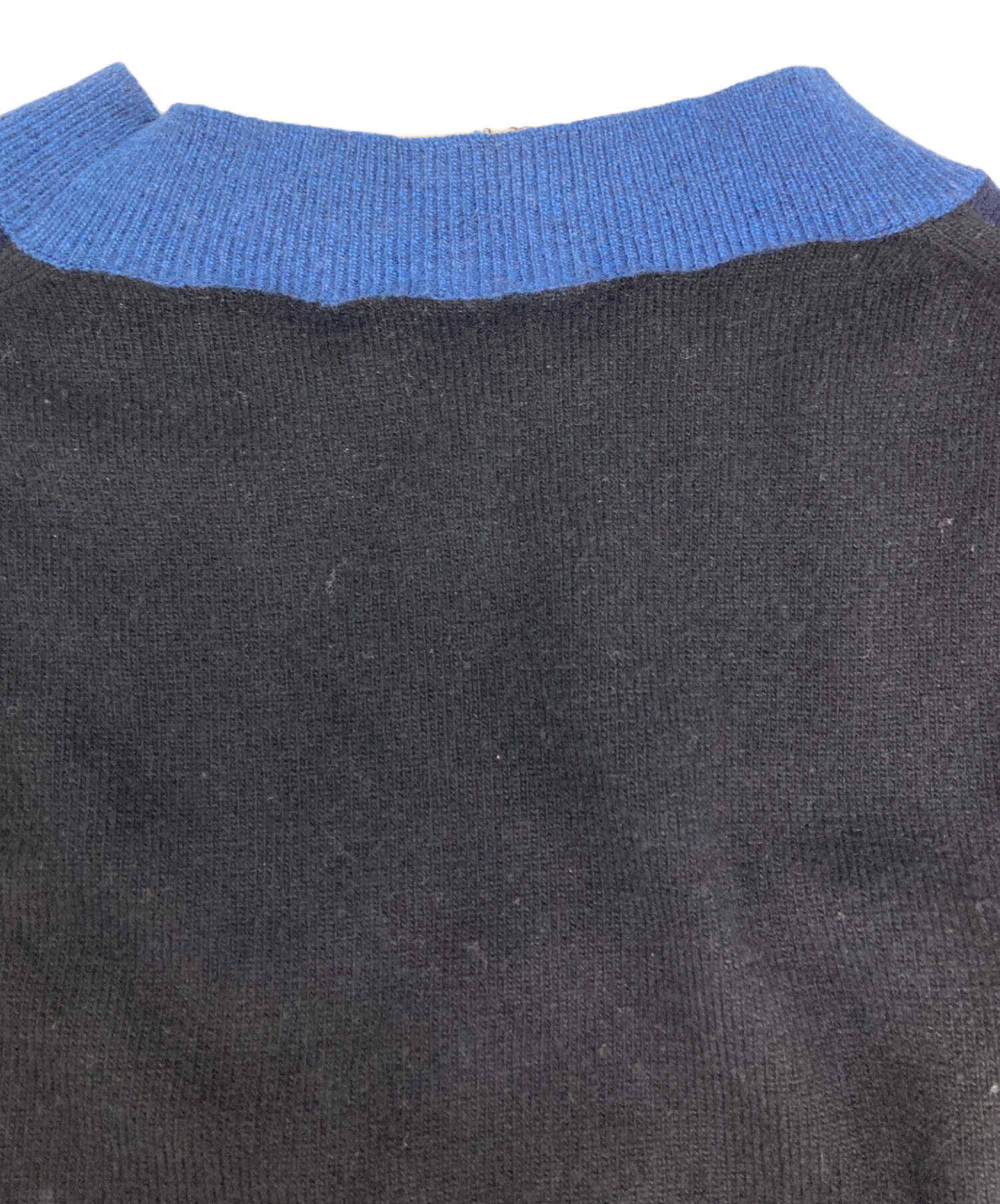 中古・古着通販】MARNI (マルニ) クレイジーパターン ミニロゴ刺繍 中古・古着通販】MARNI (マルニ) クレイジーパターン ミニロゴ刺繍