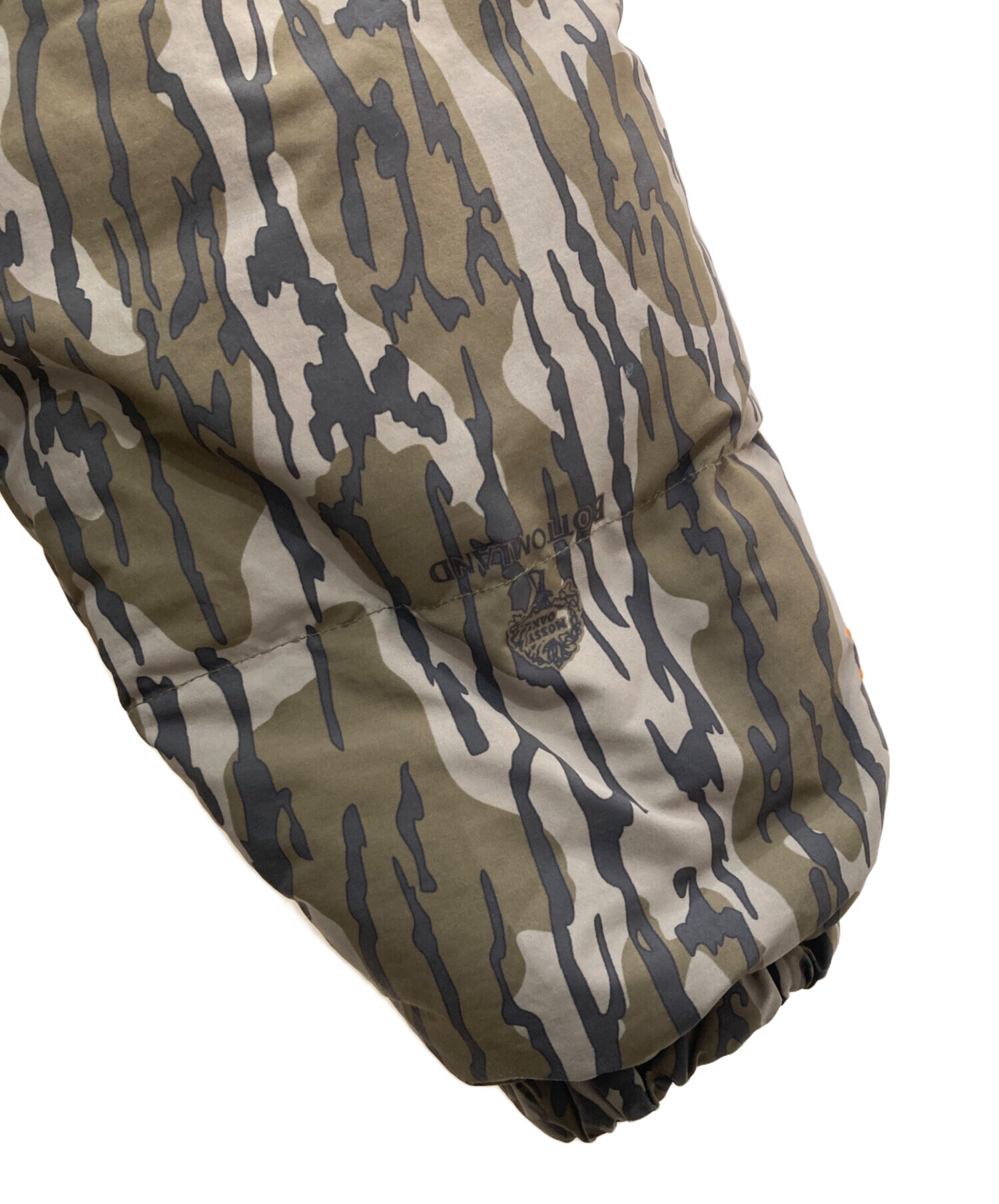 中古・古着通販】stussy (ステューシー) カモ柄ダウンジャケット/Mossy