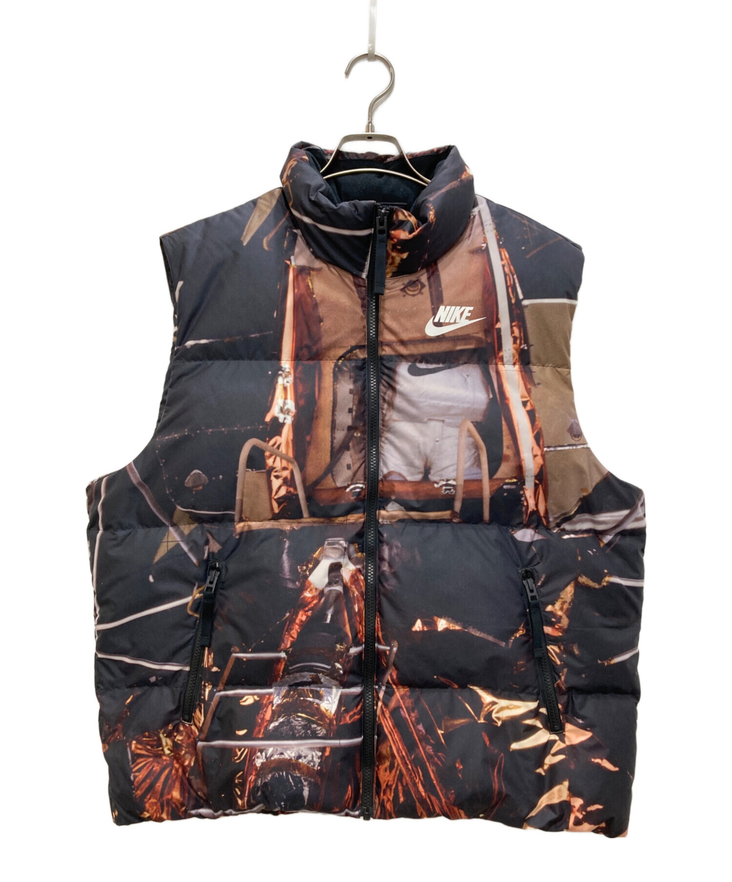 Nike ブラック ダウンベスト Lサイズ Nike ブラック ダウンベスト L
