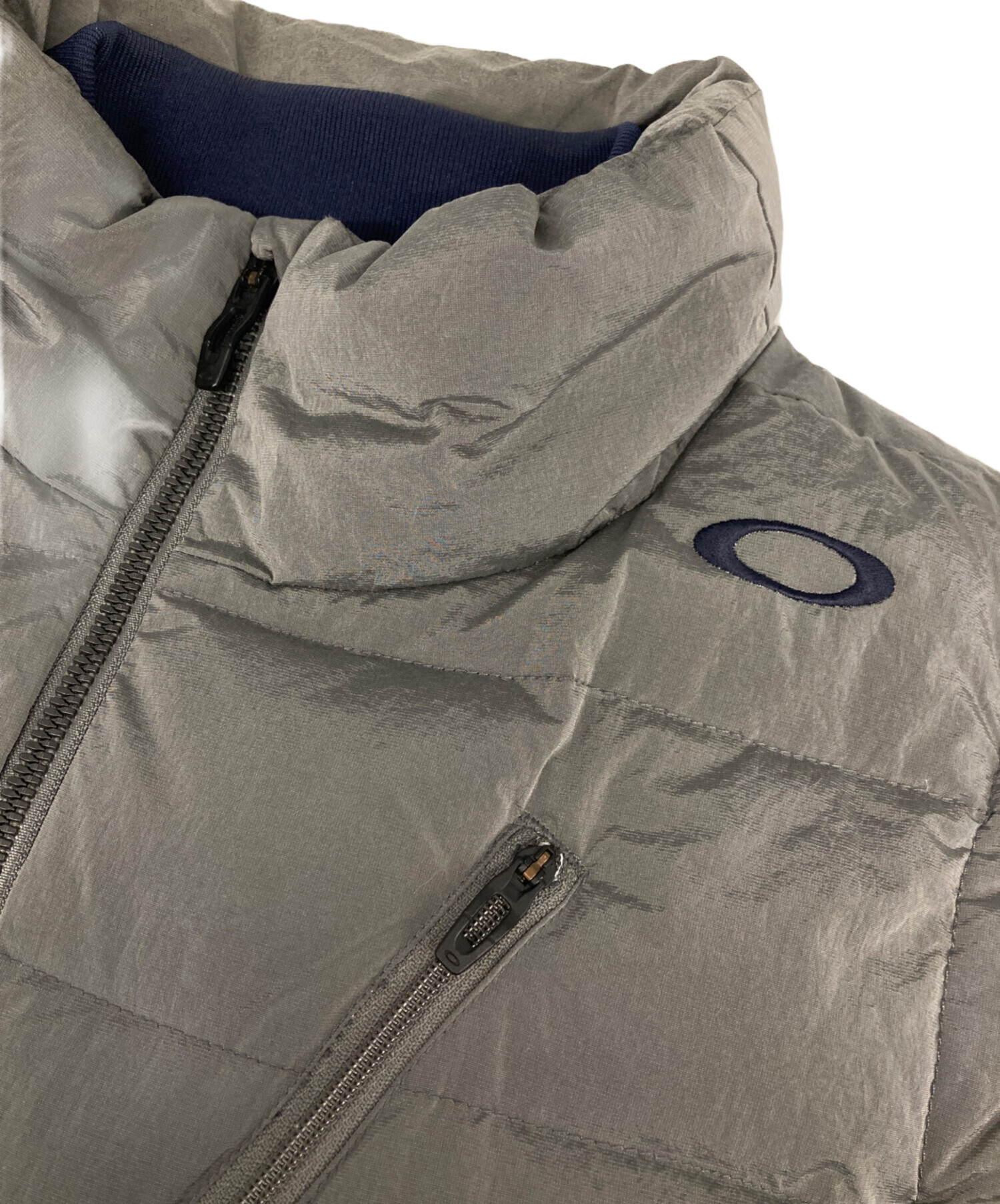 中古・古着通販】OAKLEY (オークリー) ダウンベスト グレー サイズ:JPN