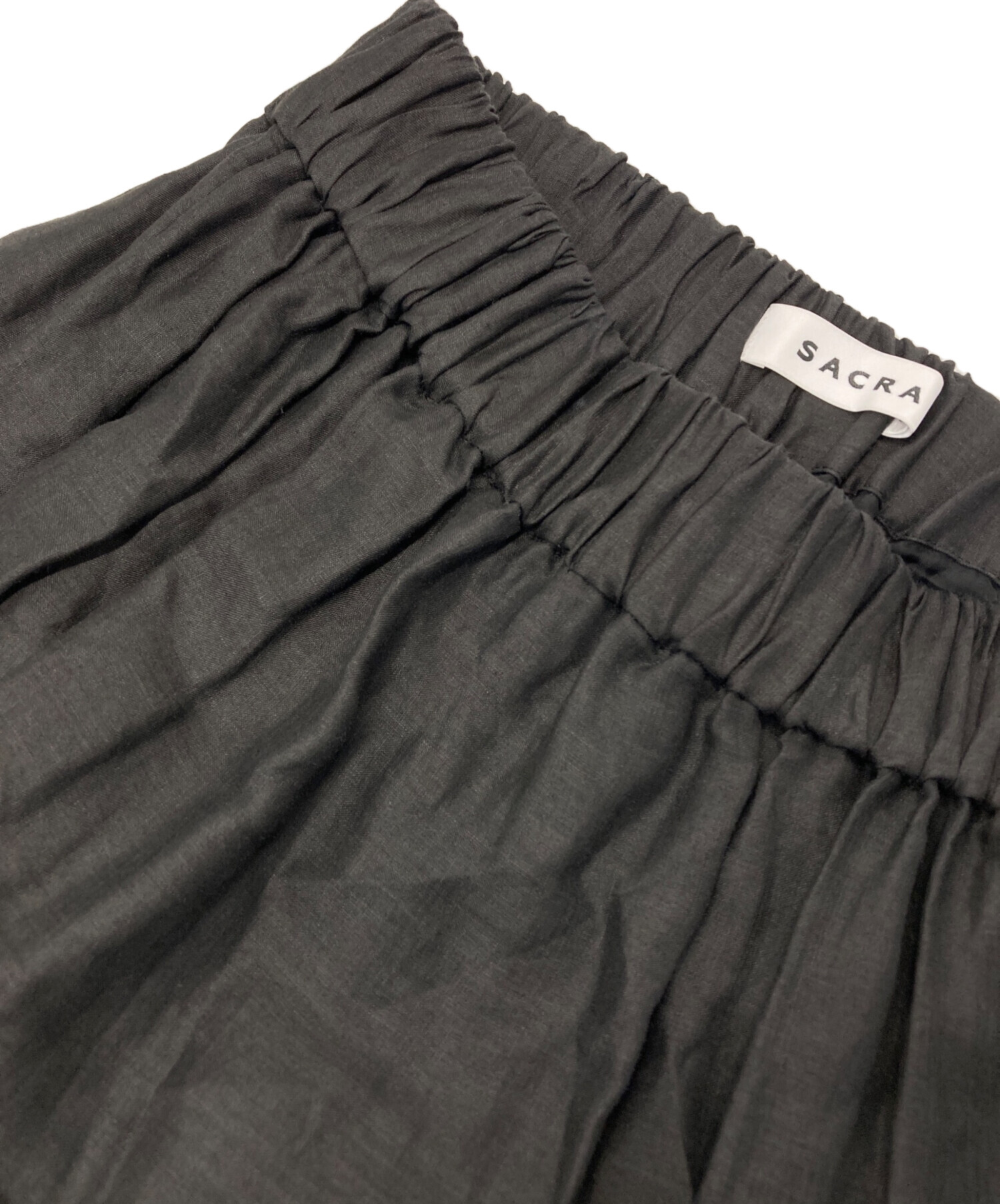 美品！SACRAサクラ ラミーローンティアードスカート ロングスカート ブラック 楽天市場】サクラ SACRA ラミーローン ティアードスカート RAMIE