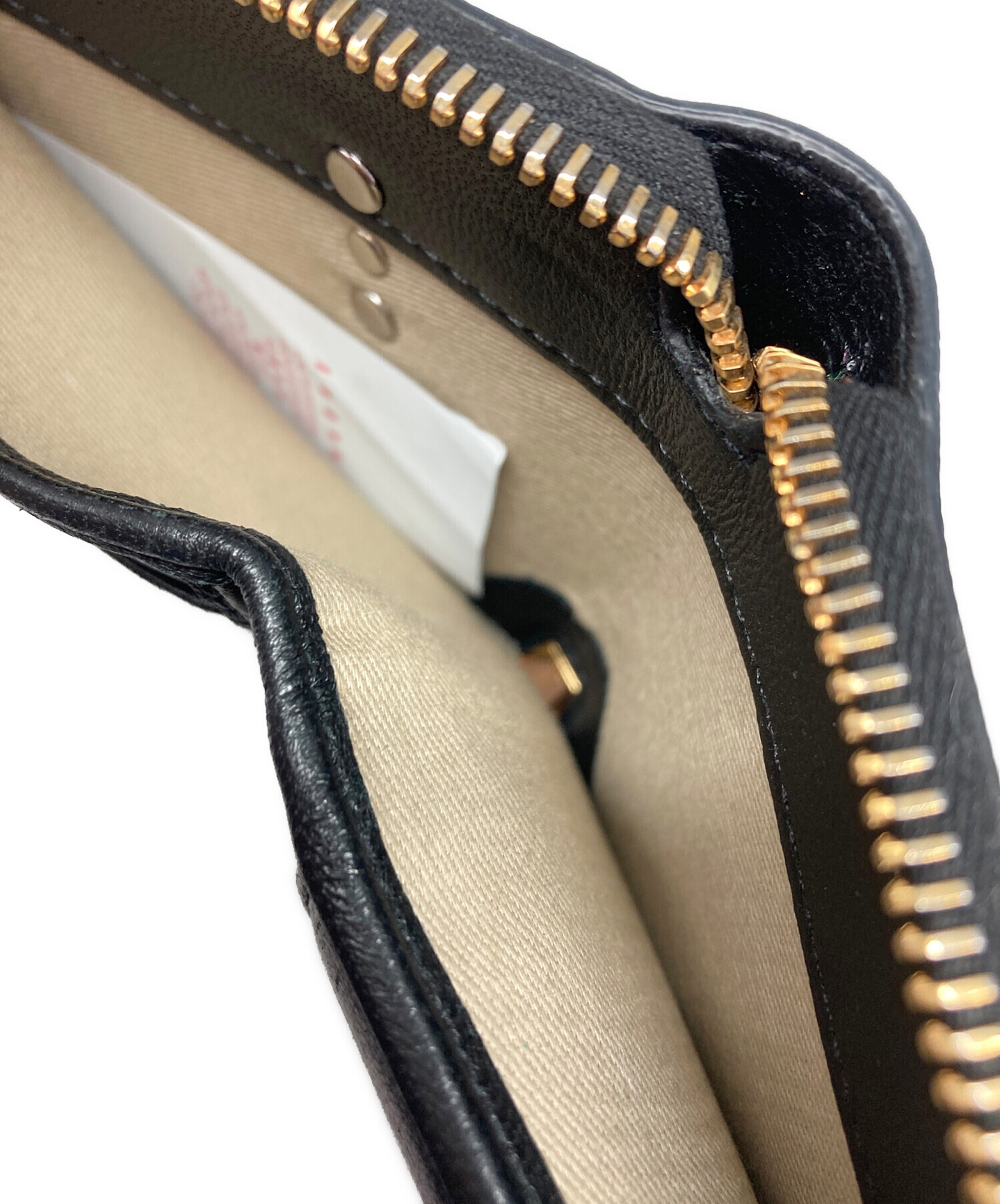 新品未使用⭐︎MARNI マルニ　二つ折り財布 MARNI（マルニ） BI-FOLD WALLET 二つ折り財布 折りたたみ財布 マルチ