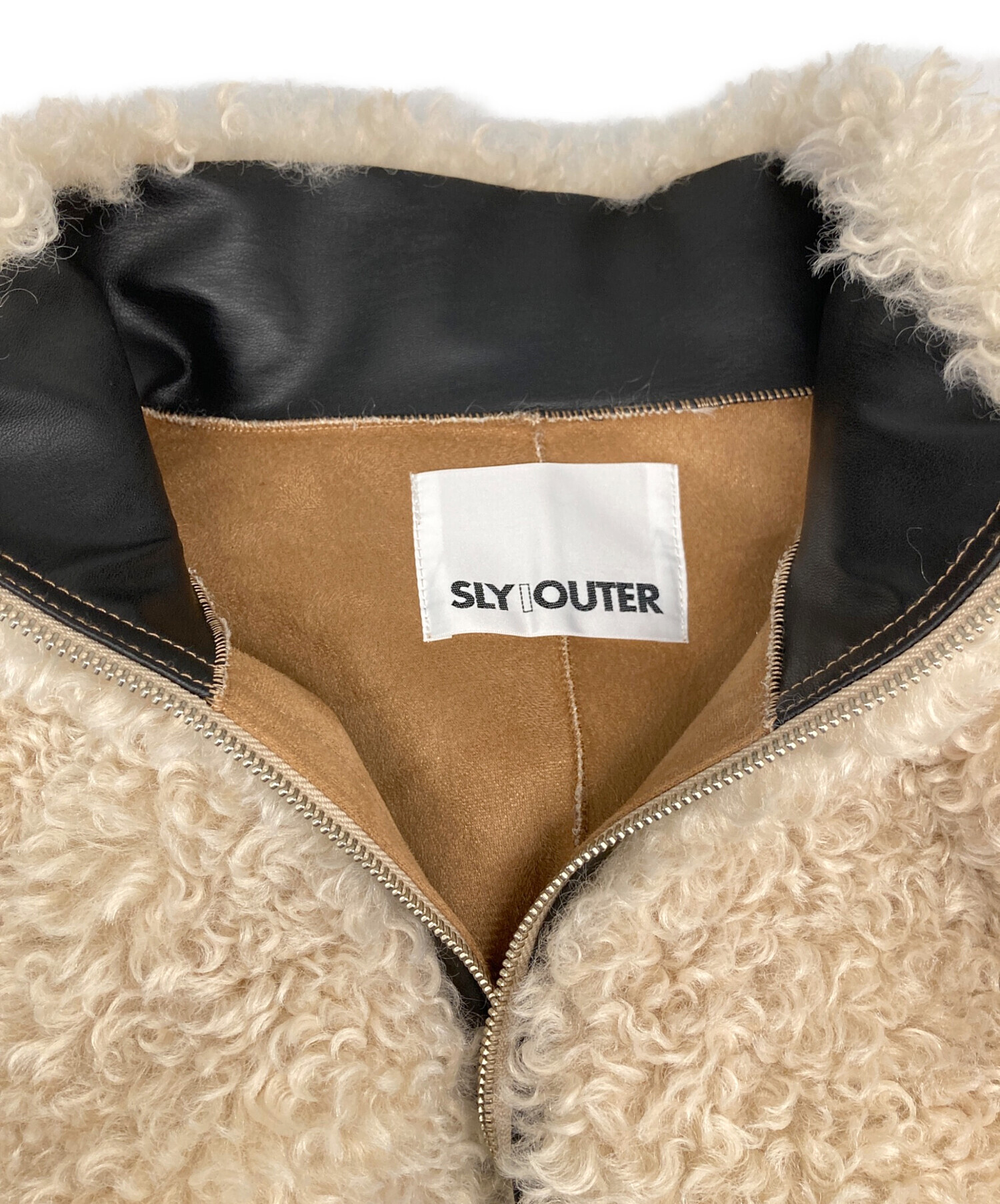 19.70 ベージュ ボアブルゾン新品未使用