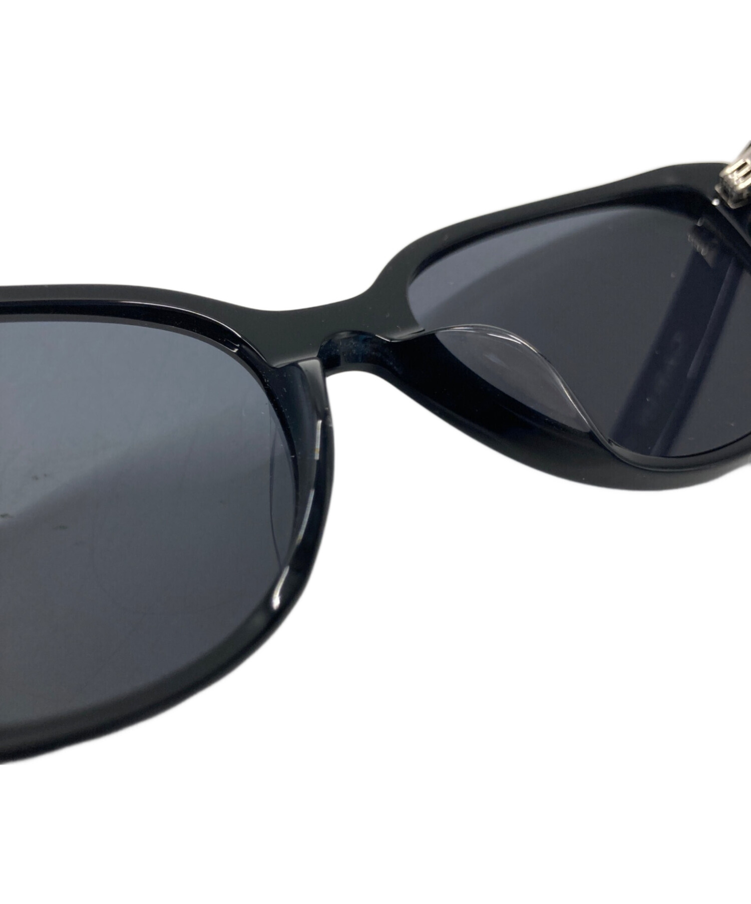 CARIN ブラックサングラス Rowan C1 馬 中古・古着通販】CARIN (カリン) HANNA R サングラス ブラック サイズ