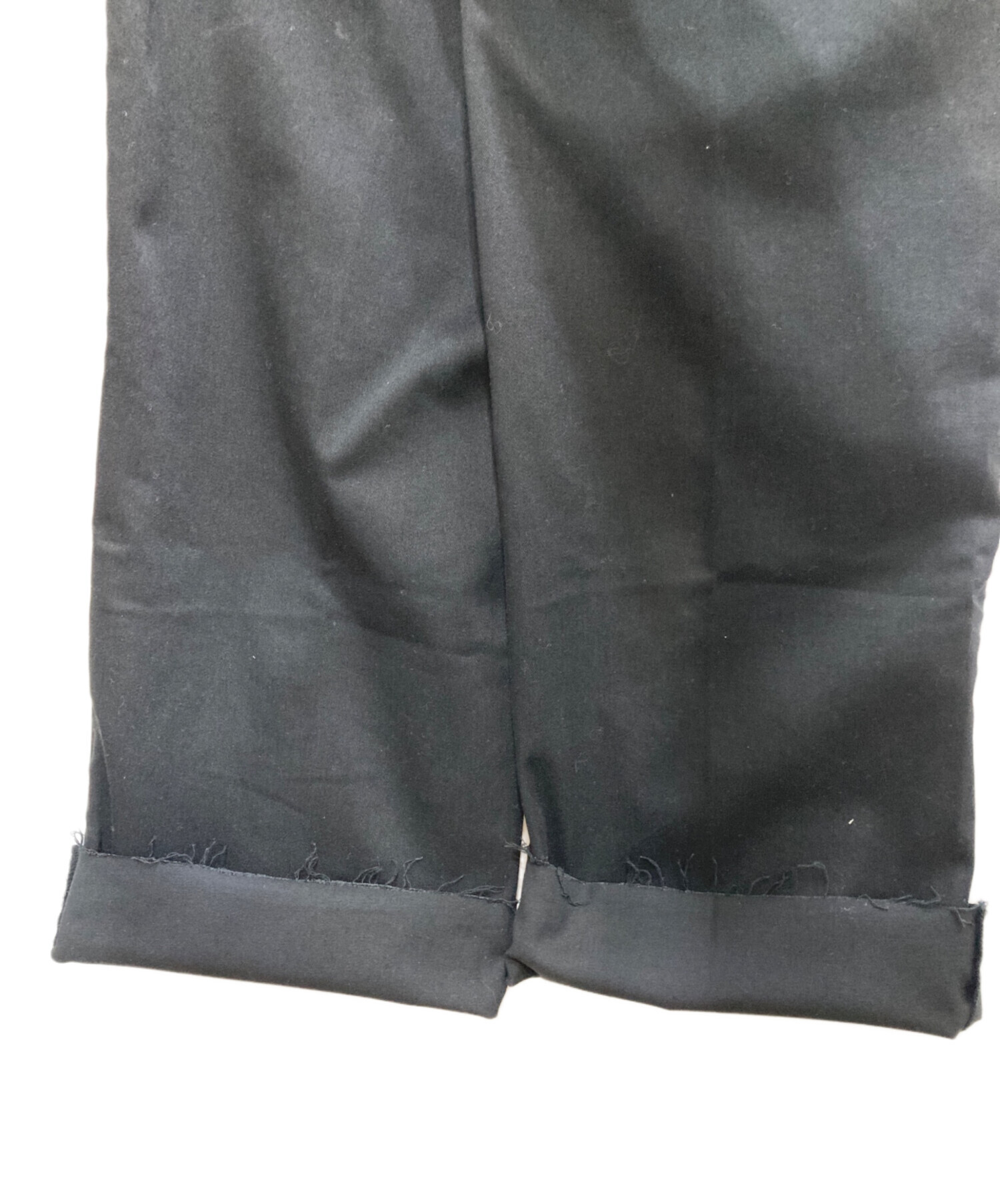 中古・古着通販】e.sen (イーセン) センタープリーツパンツ ブラック