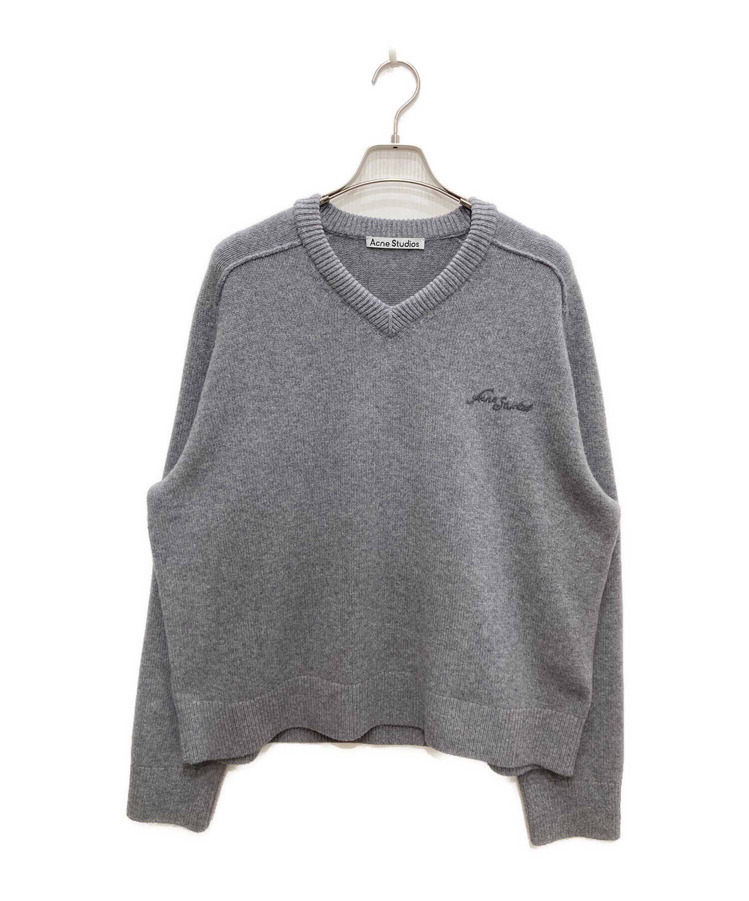 Acne Studios グレー クルーネックセーター 中古・古着通販】Acne studios (アクネ ストゥディオス) Vネックニット