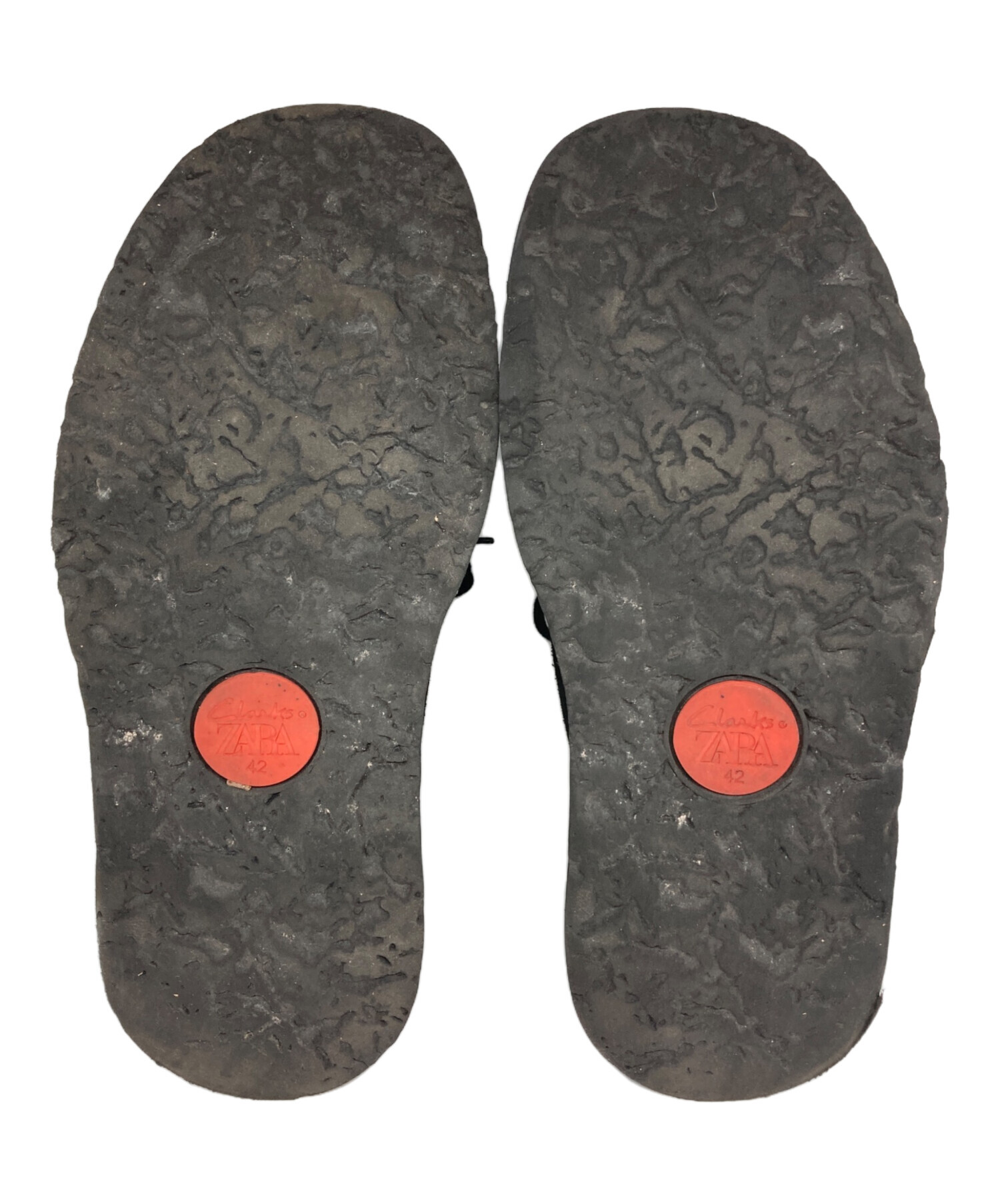 Clarks クラークス ZARA ザラ ワラビー 黒 41 26.5 ブラック 写真3/6｜クラークス×ZARA第2弾、「ワラビー」風ローカットシューズや