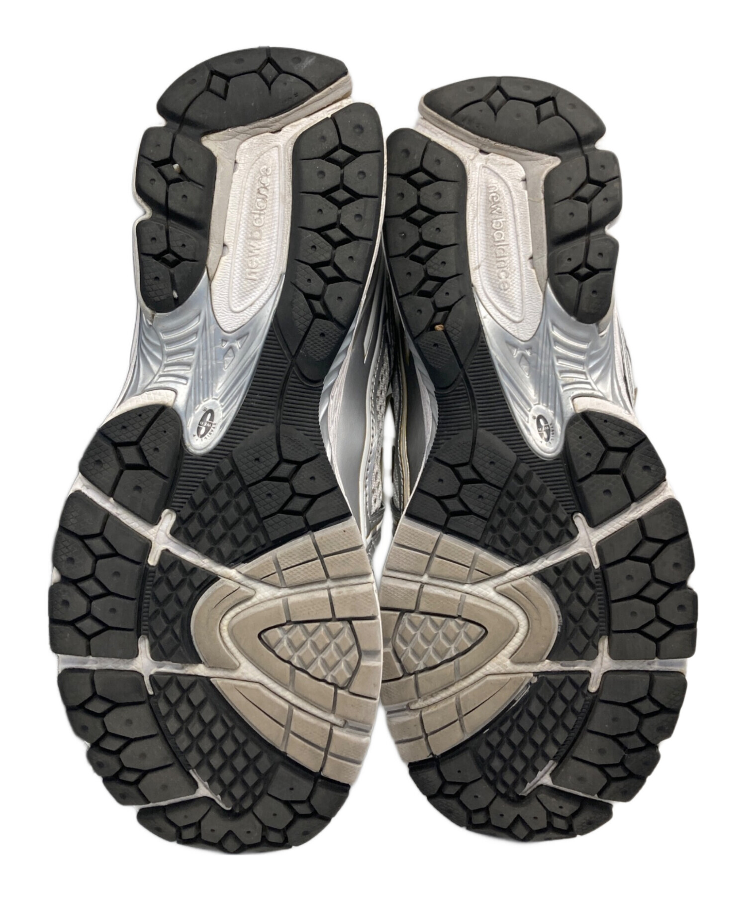 中古・古着通販】NEW BALANCE (ニューバランス) スニーカー シルバー