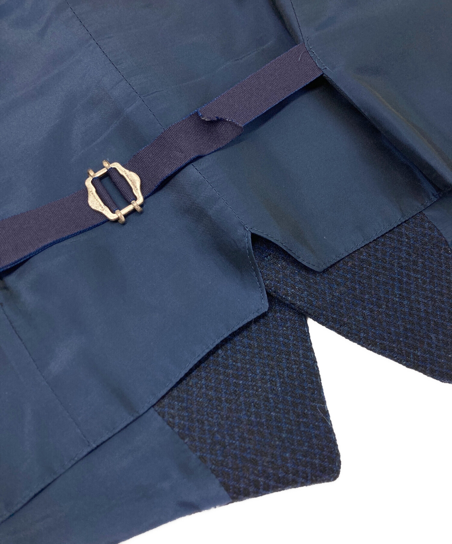 中古・古着通販】TAGLIATORE (タリアトーレ) 切替ジレ ネイビー サイズ