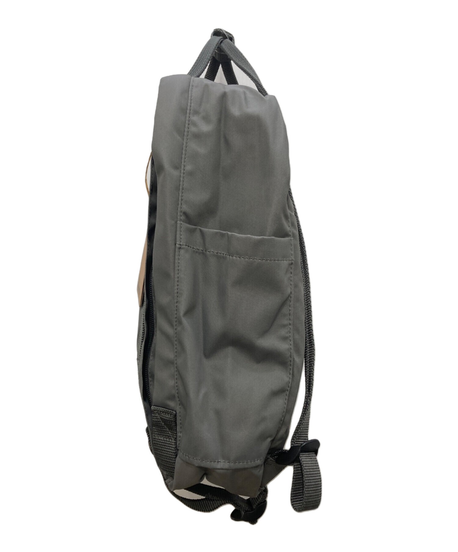 中古・古着通販】FJALLRAVEN (フェールラーベン) リュック グレー 未 