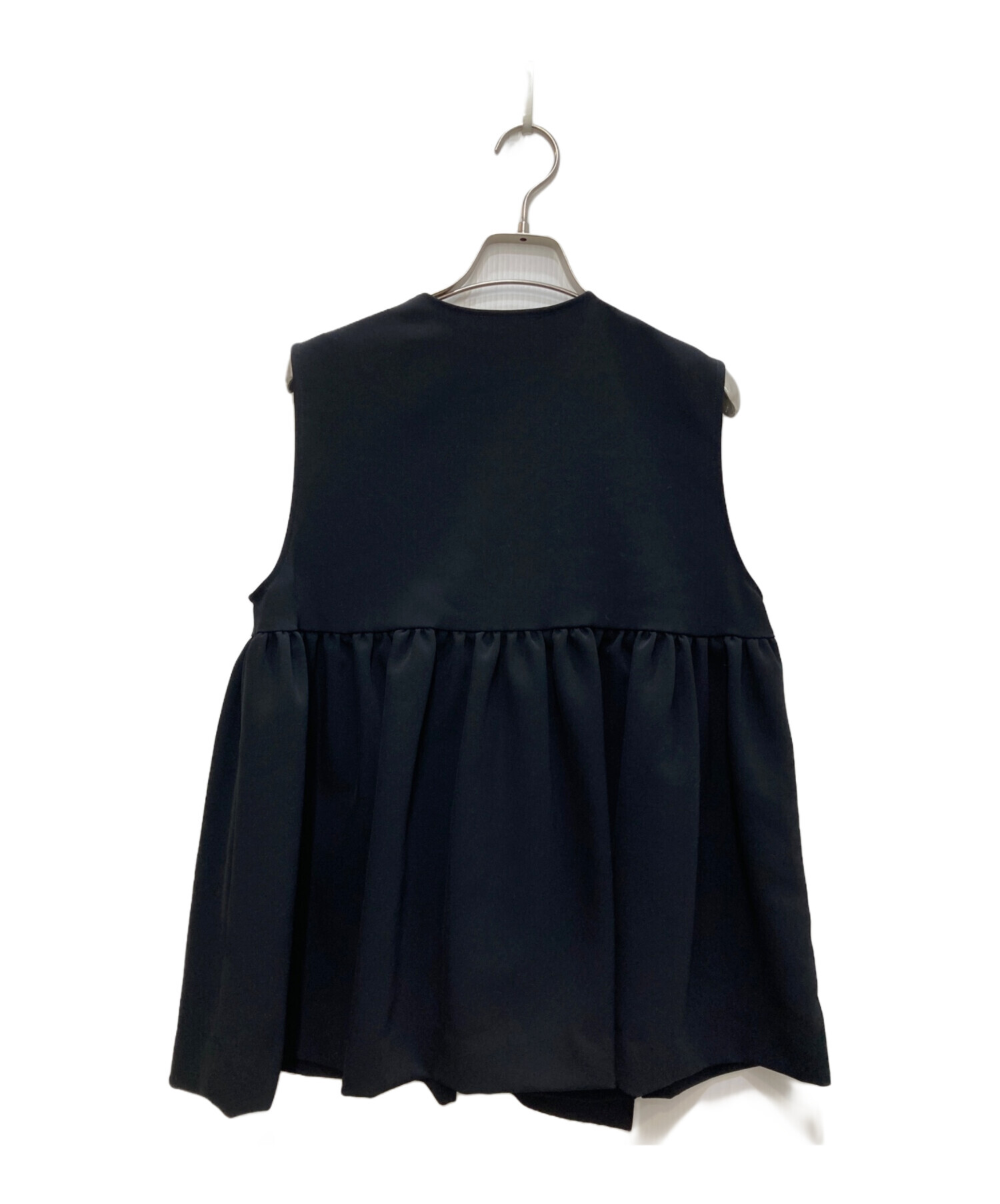 中古・古着通販】yori (ヨリ) ダブルクロスフリルジレ ブラック サイズ