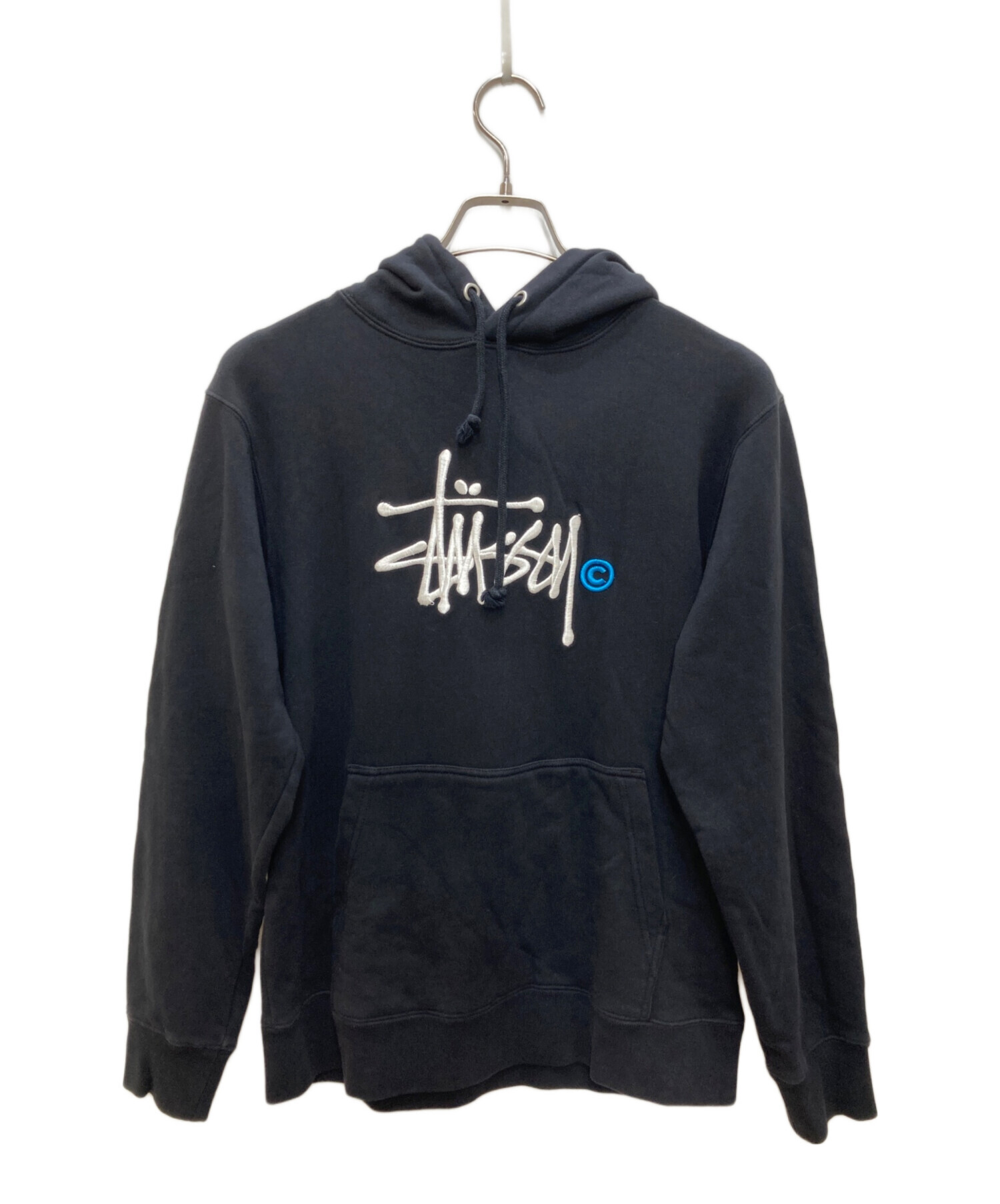 中古・古着通販】stussy (ステューシー) ロゴ刺繍パーカー ブラック