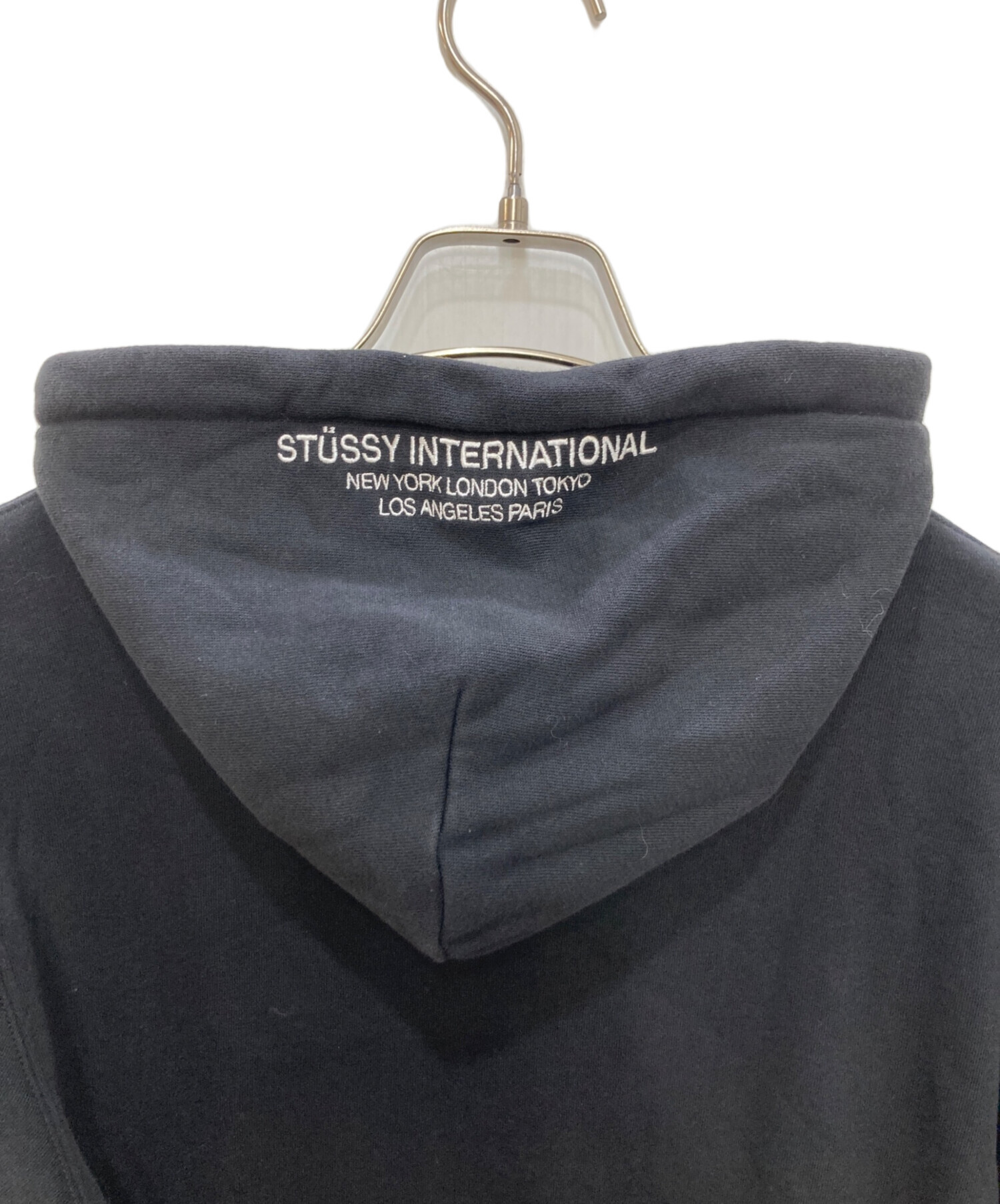 中古・古着通販】stussy (ステューシー) ロゴ刺繍パーカー ブラック