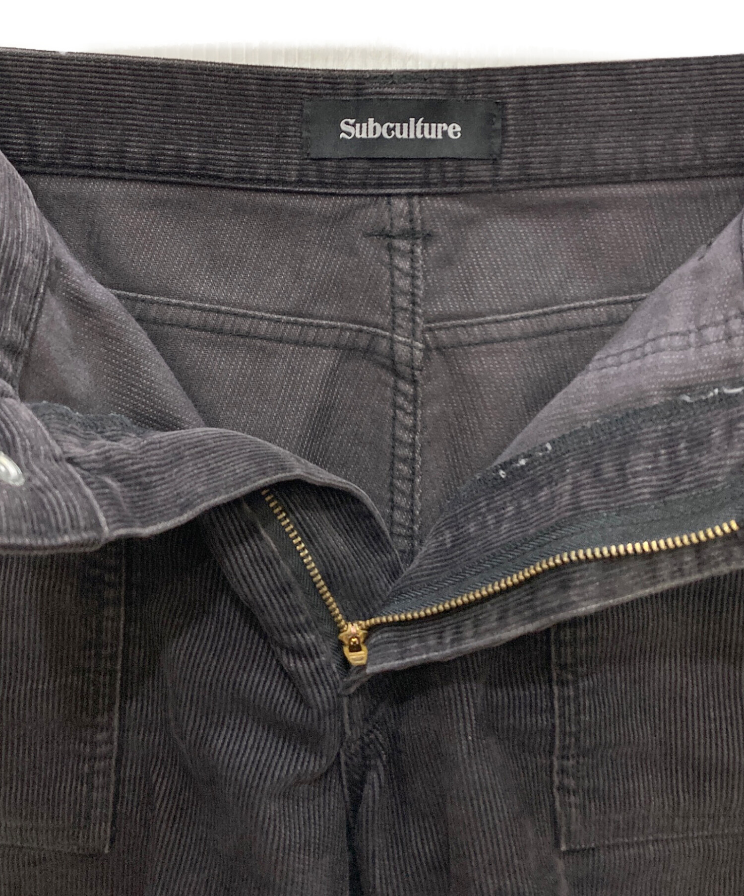 中古・古着通販】Subculture (サブカルチャー) CORDUROY SHORTS