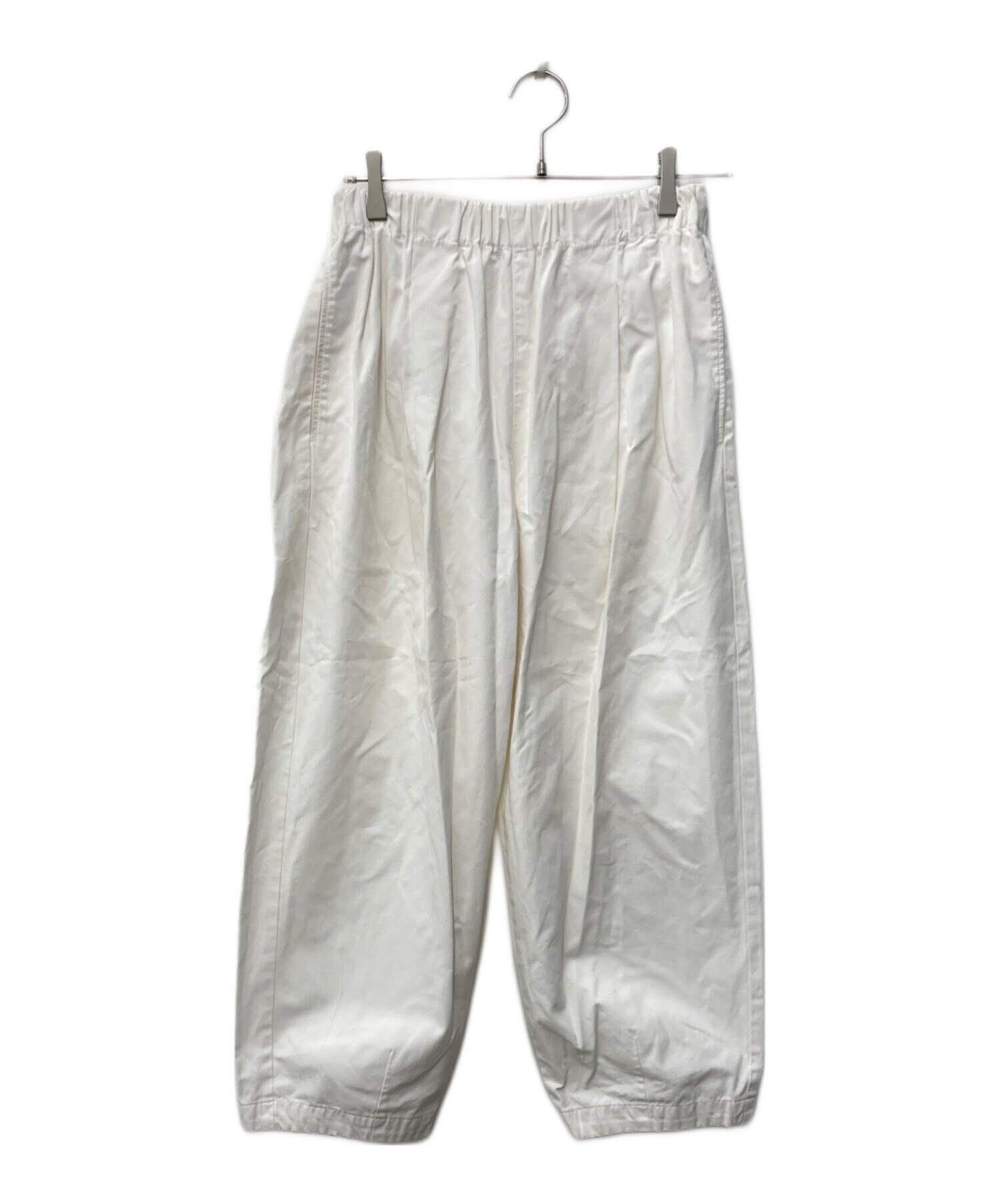 中古・古着通販】kagure (カグレ) コットンクロップドパンツ ホワイト