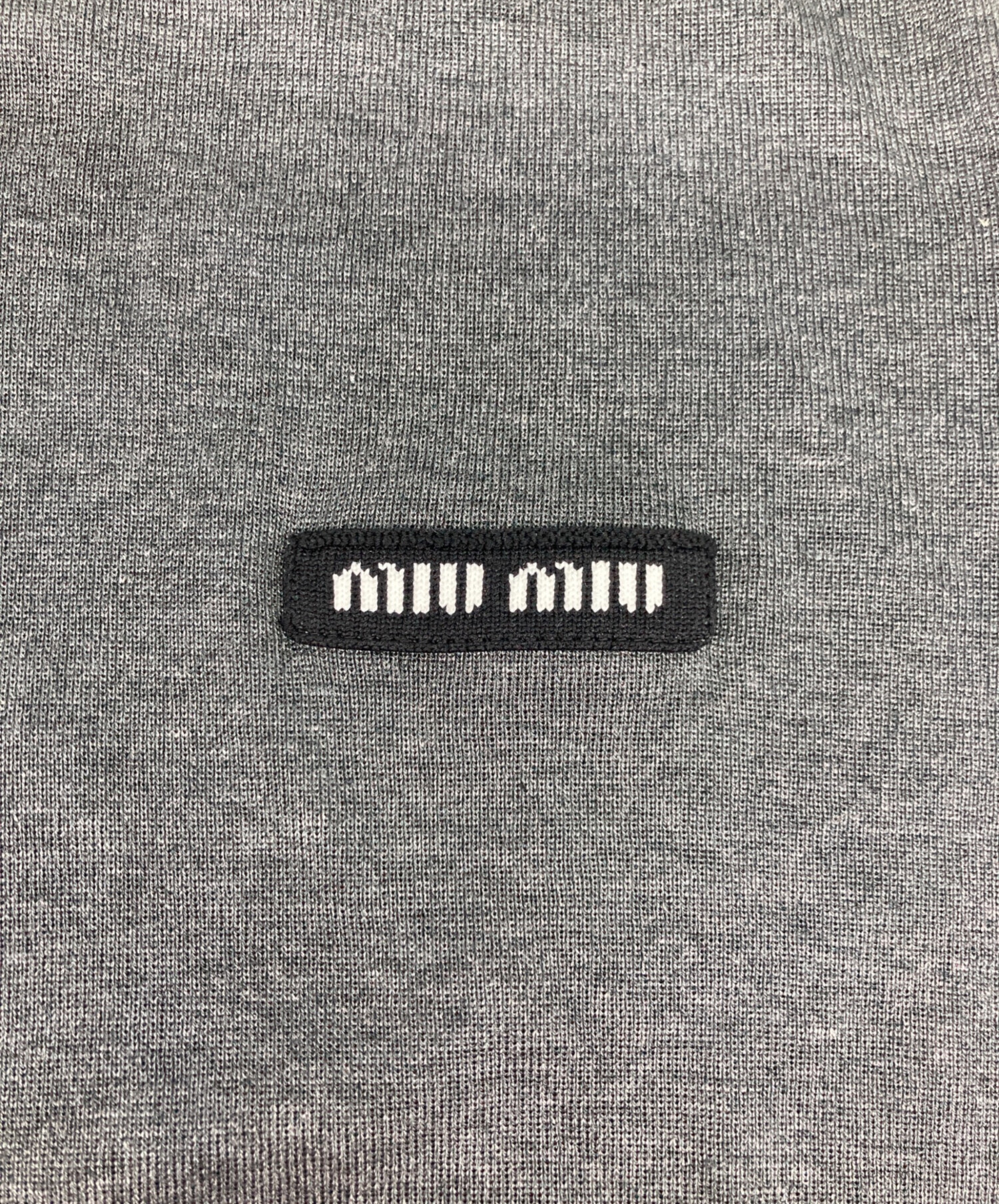 中古・古着通販】MIU MIU (ミュウミュウ) ロゴパッチカットソー
