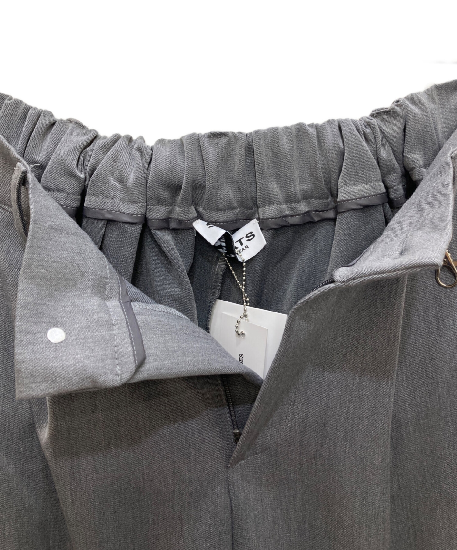 中古・古着通販】sweats (スウェット) 2タックスラックス グレー