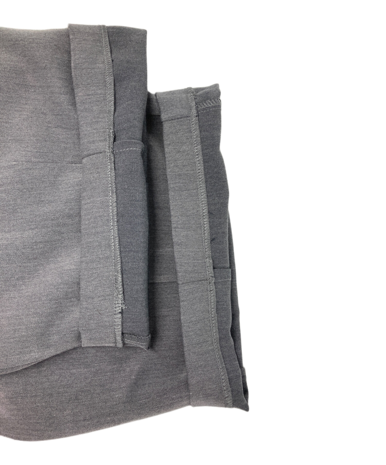 INTODUSK イントゥーダスク スウェット M グレー 【古着】【中古】【送料無料】 中古・古着通販】sweats (スウェット) 2タックスラックス グレー