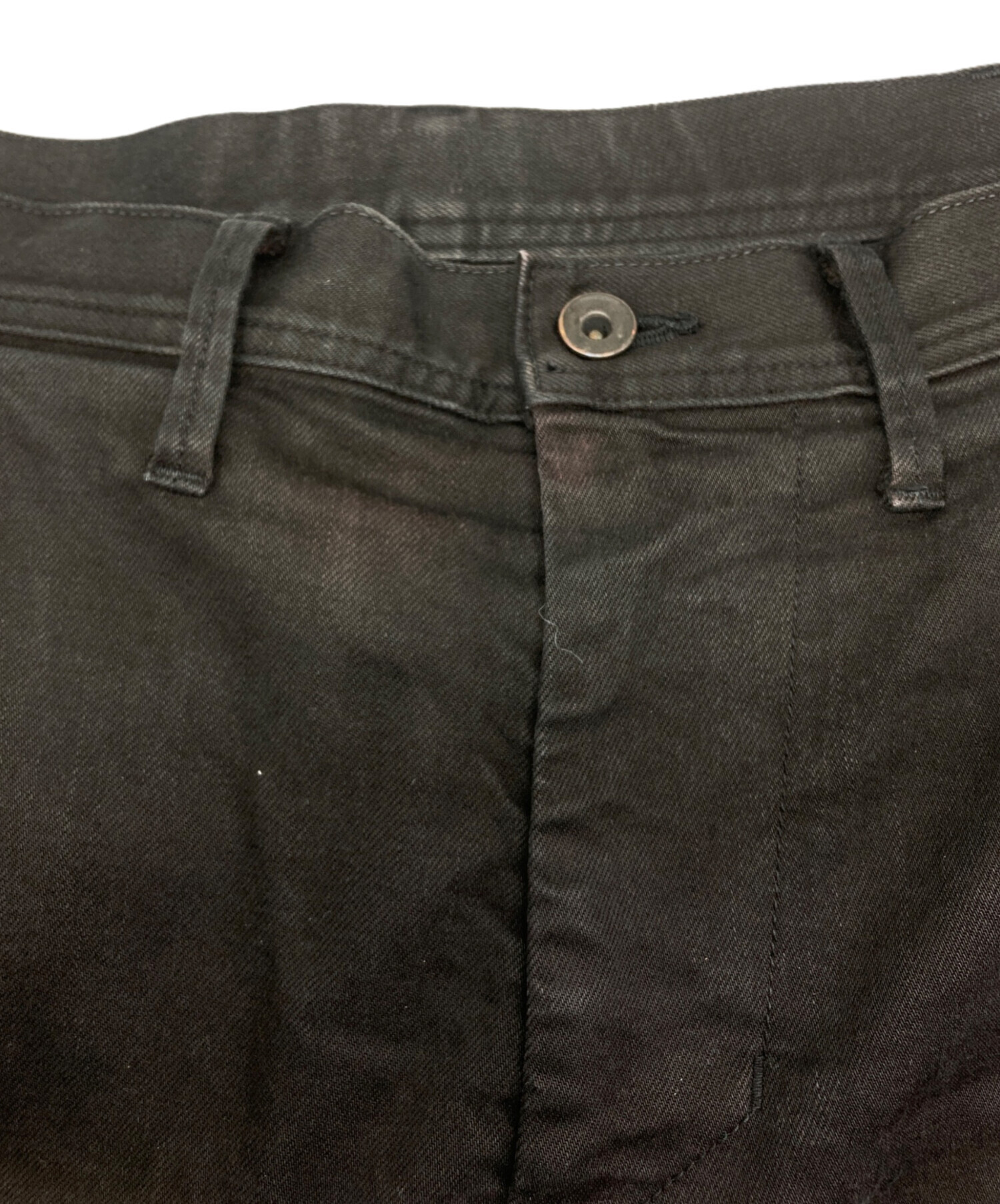 中古・古着通販】JULIUS (ユリウス) アークドデニムパンツ ブラック