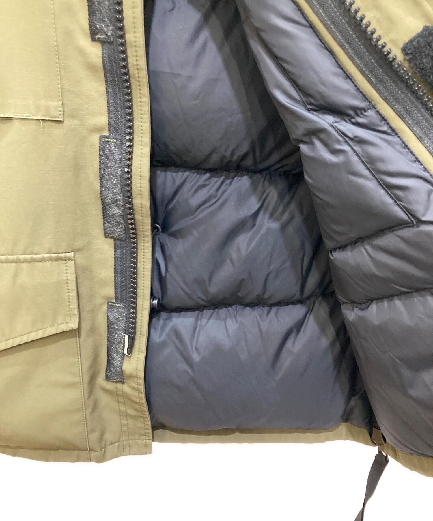 中古・古着通販】CANADA GOOSE (カナダグース) カムループスダウン
