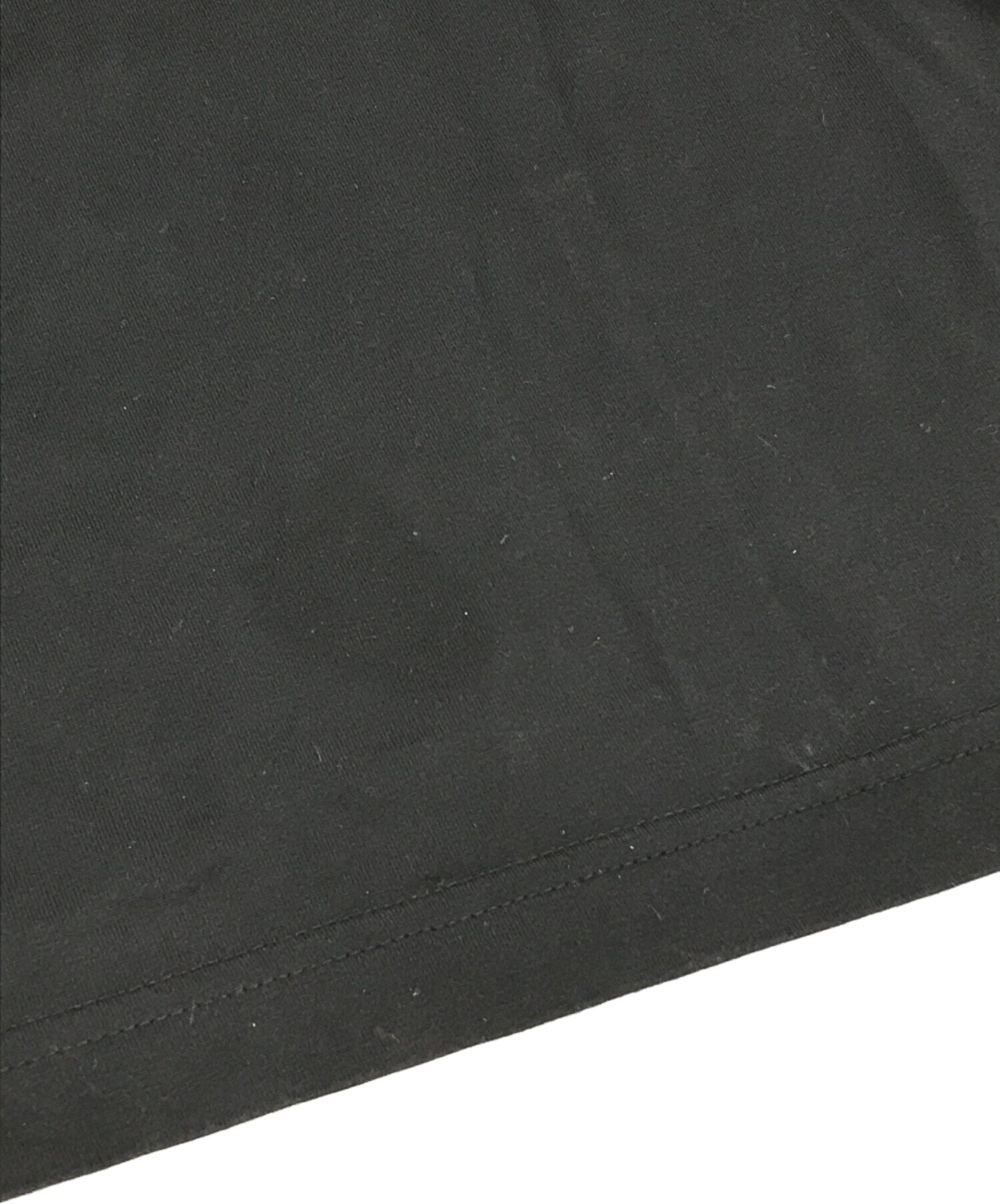 中古・古着通販】FENDI (フェンディ) バグズロゴカットソー ブラック