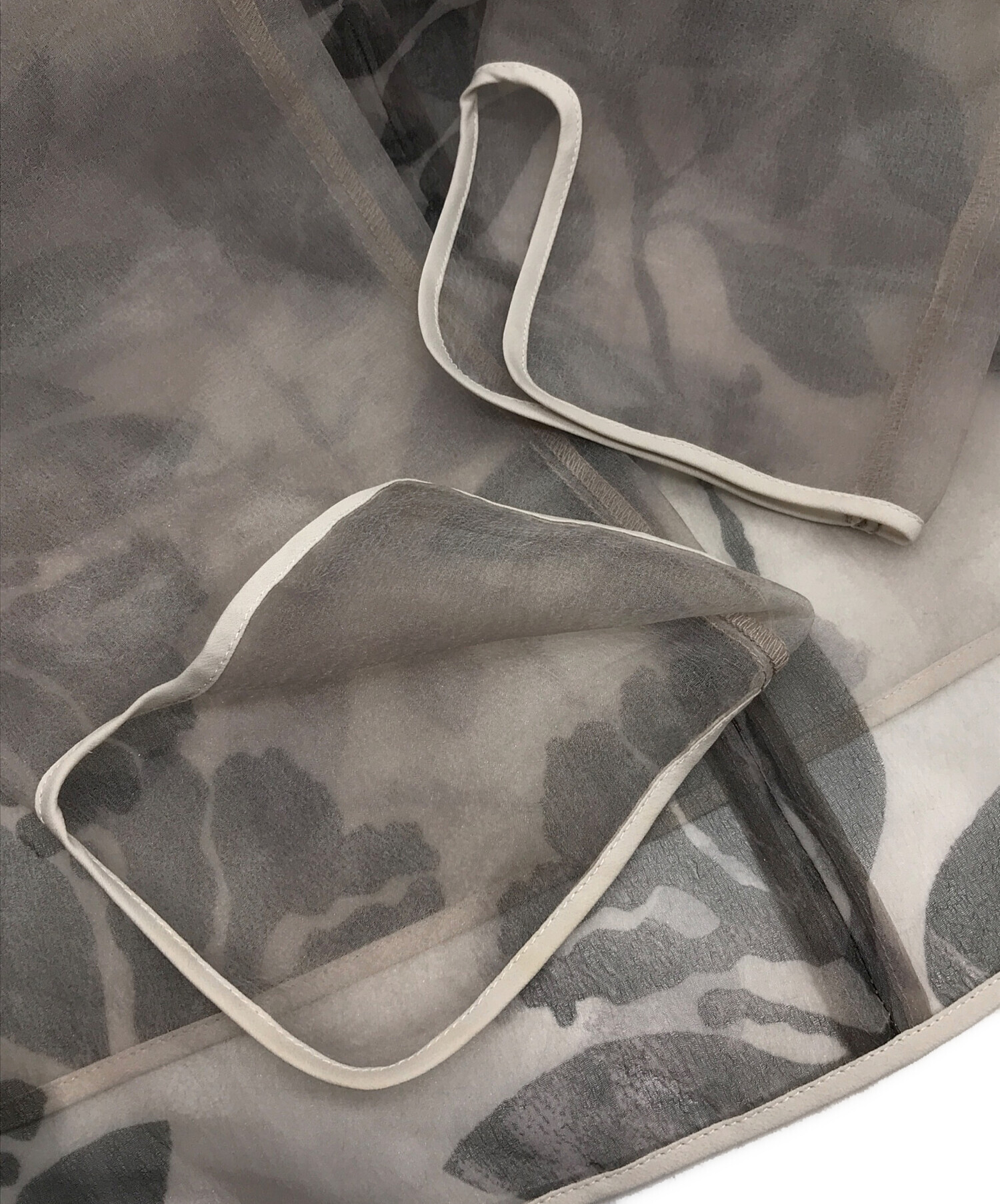 中古・古着通販】Ameri (アメリ) MEDI ROLLER ART SHEER TOP グレー 