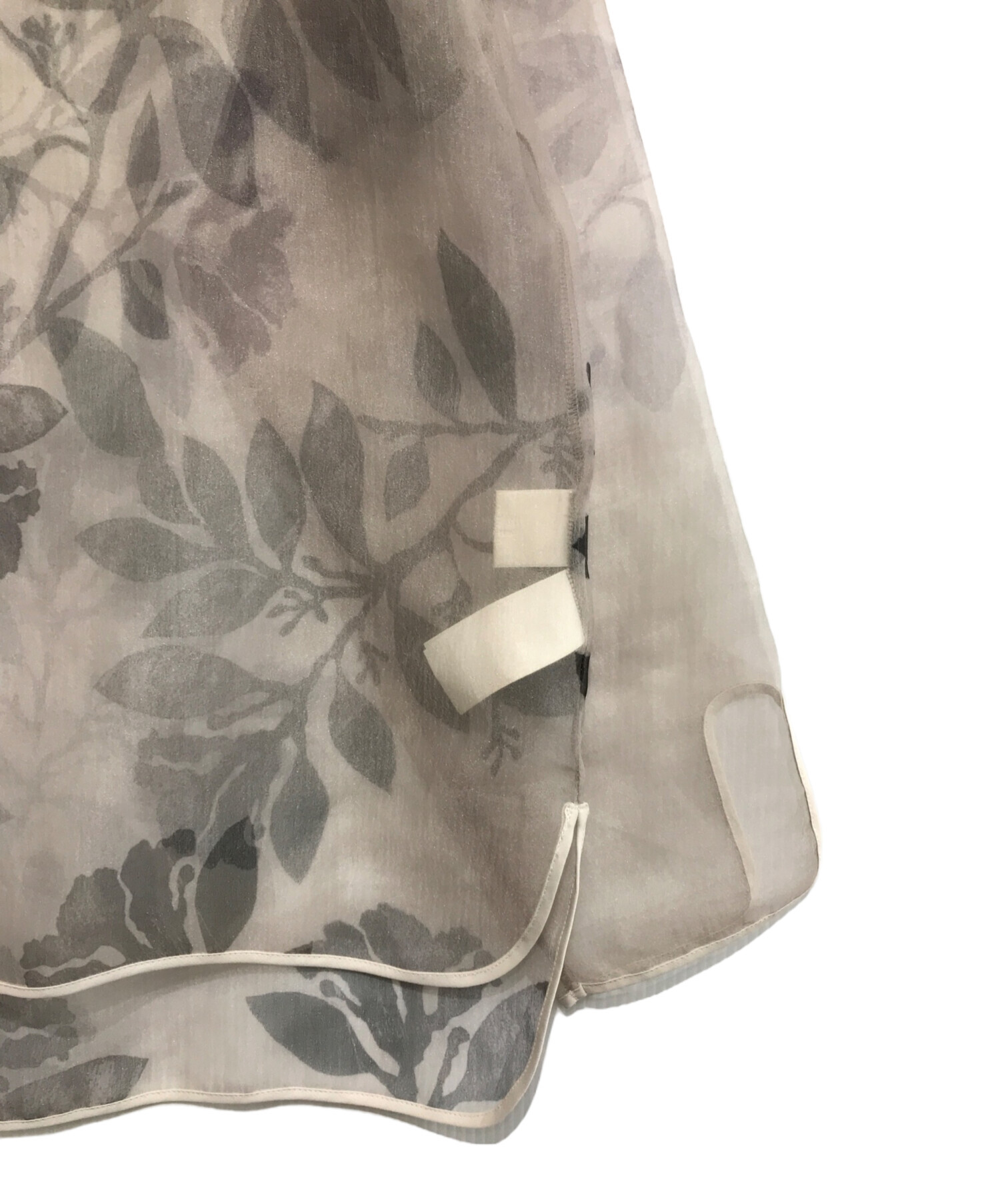 中古・古着通販】Ameri (アメリ) MEDI ROLLER ART SHEER TOP グレー 