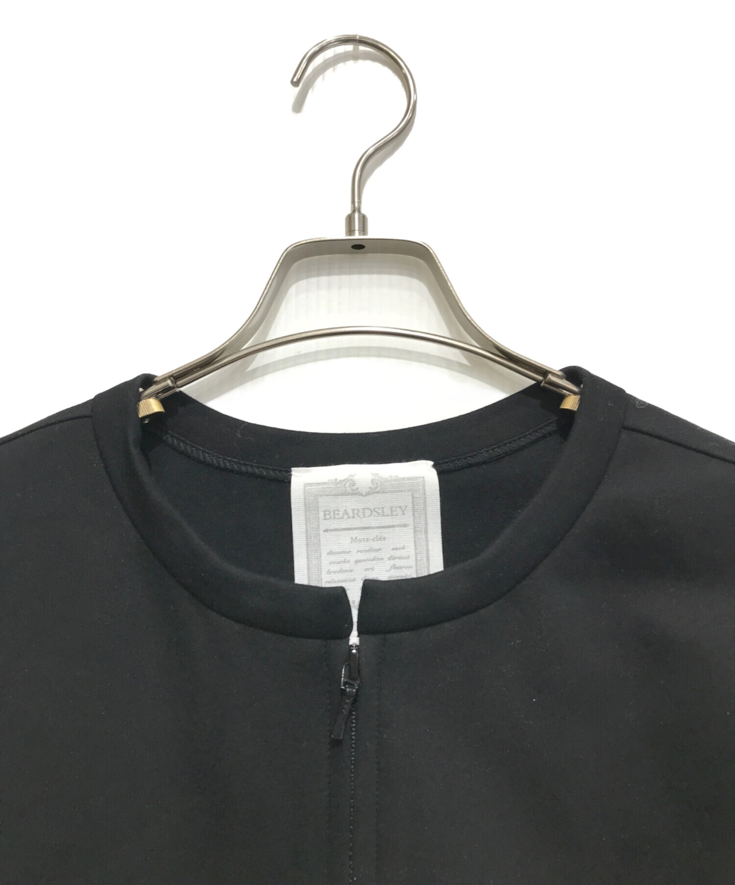 ☆BEARDSLEY☆リネンフリルJK（黒） 新品タグ付 ビアズリー 後ろフリル