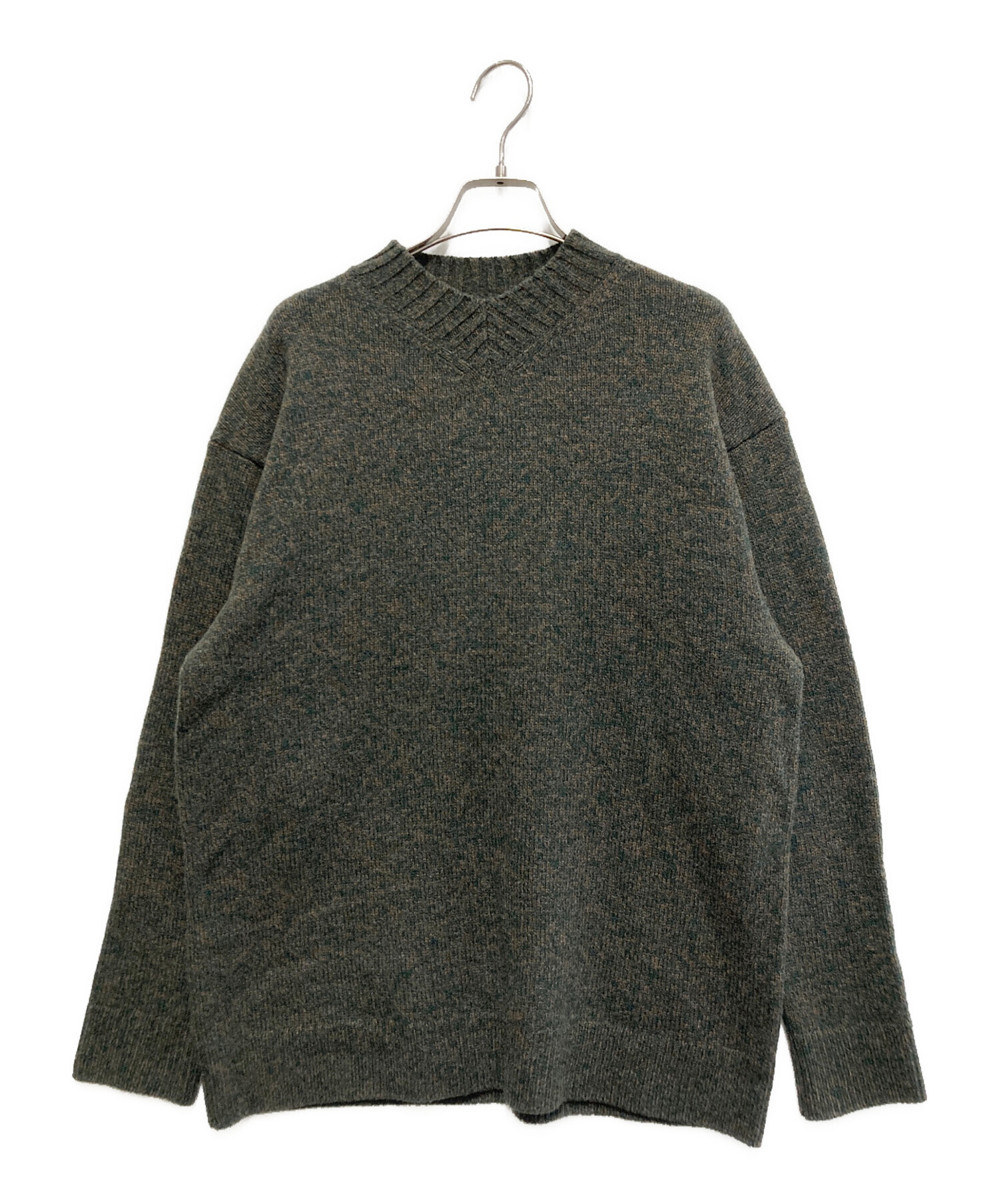 中古・古着通販】ATON (エイトン) Vネックニット グリーン サイズ:2
