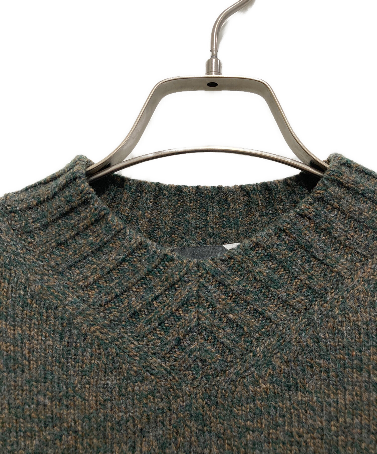 中古・古着通販】ATON (エイトン) Vネックニット グリーン サイズ:2