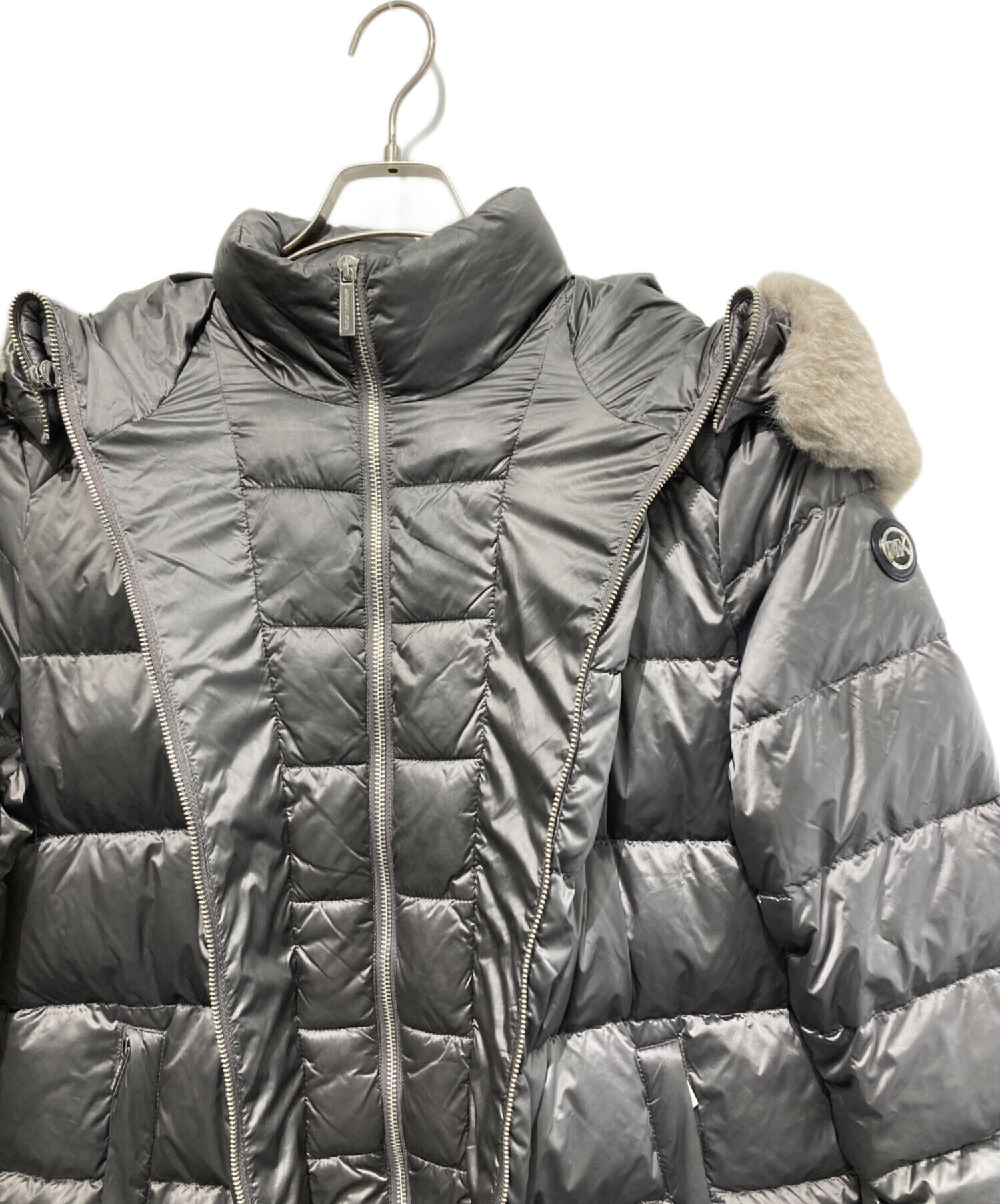 マイケルコース　ダウンコート　グレージュ 中古・古着通販】MICHAEL KORS (マイケル・コース) ダウンコート