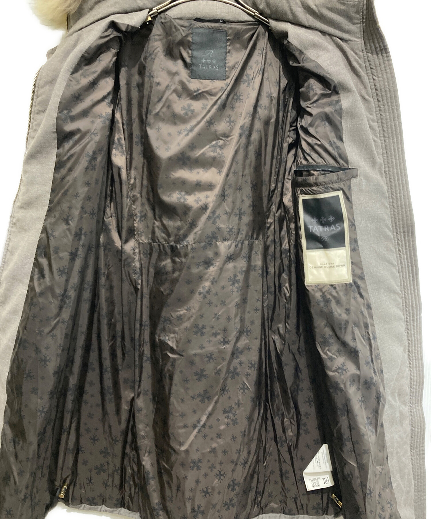 中古・古着通販】TATRAS (タトラス) CIMAダウンコート ベージュ サイズ