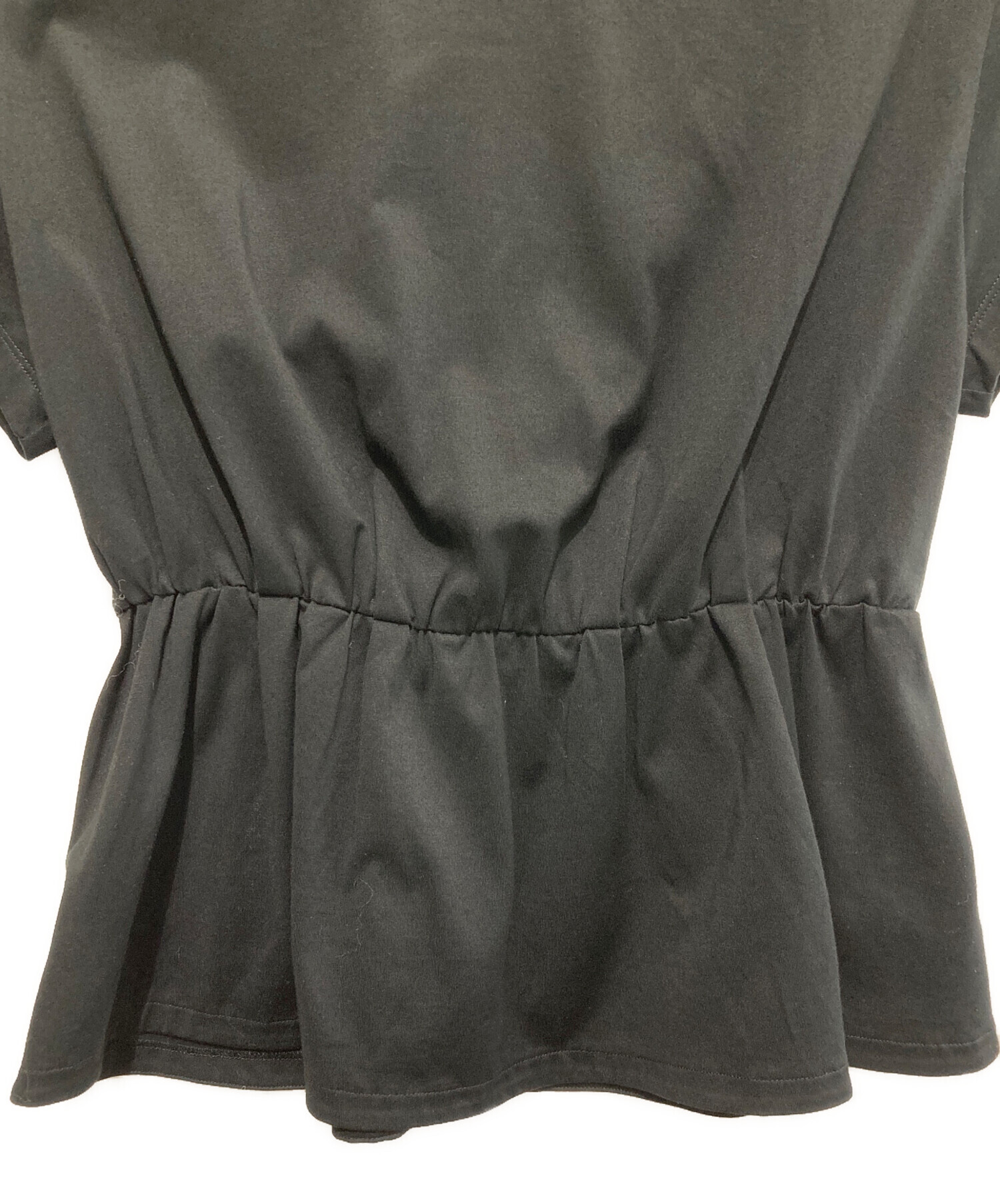 中古・古着通販】ebure (エブール) ペプラムカットソー ブラック 