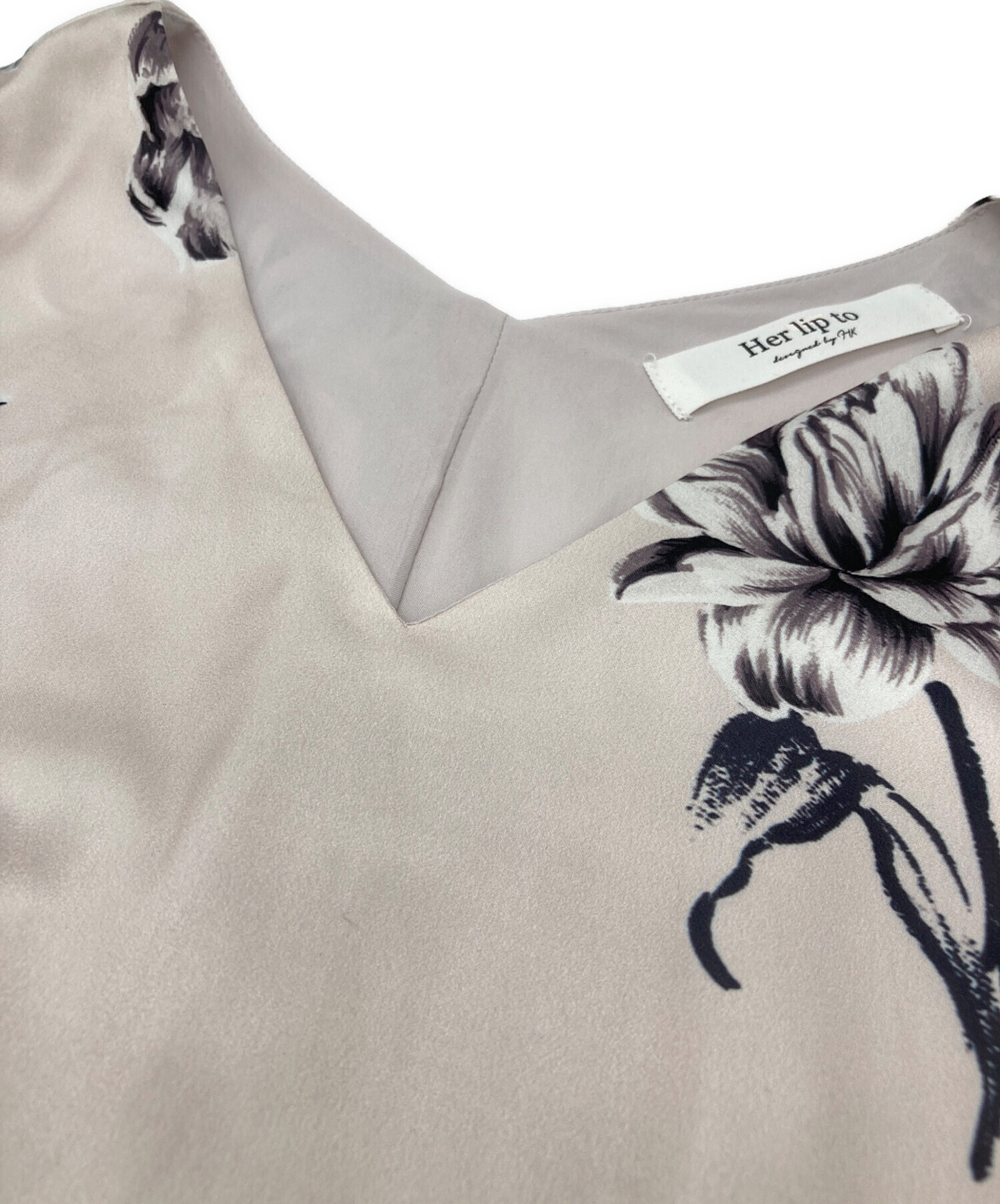 中古・古着通販】HER LIP TO (ハーリップトゥ) Monochrome Peony Satin