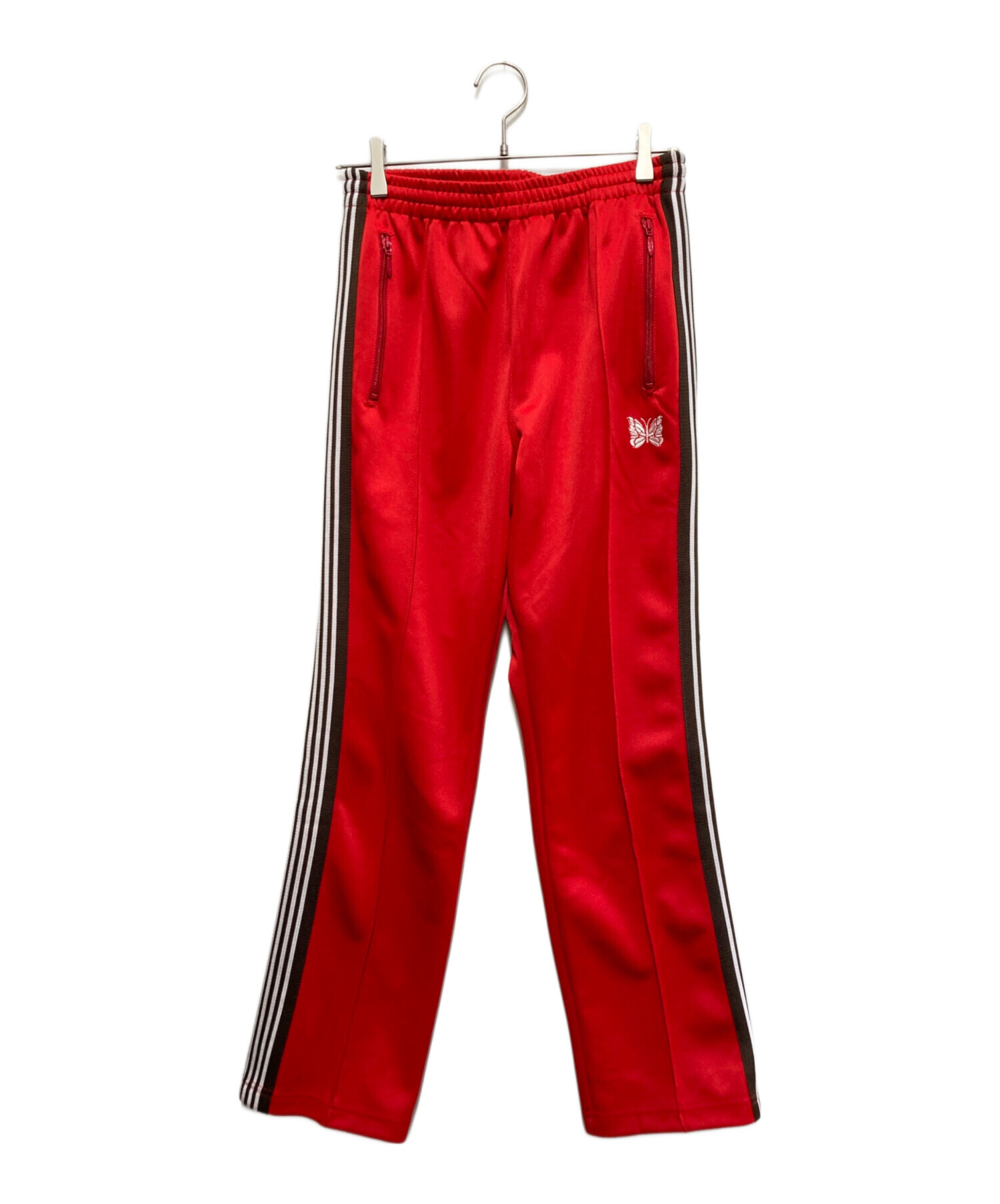 【1回のみ着用 美品】Needles ナロートラックパンツS 中古・古着通販】Needles (ニードルズ) ナロートラックパンツ レッド