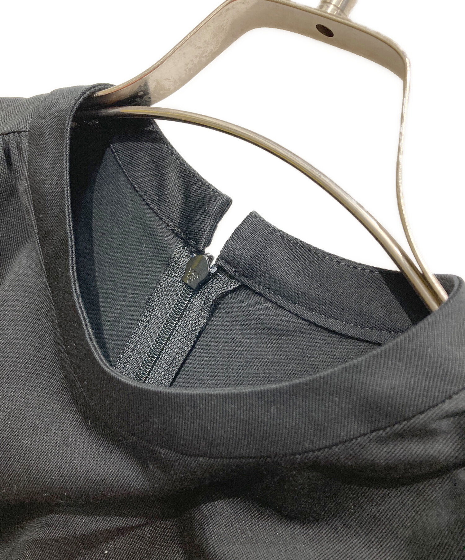 中古・古着通販】deres (デレス) first class T shirt/Tシャツ