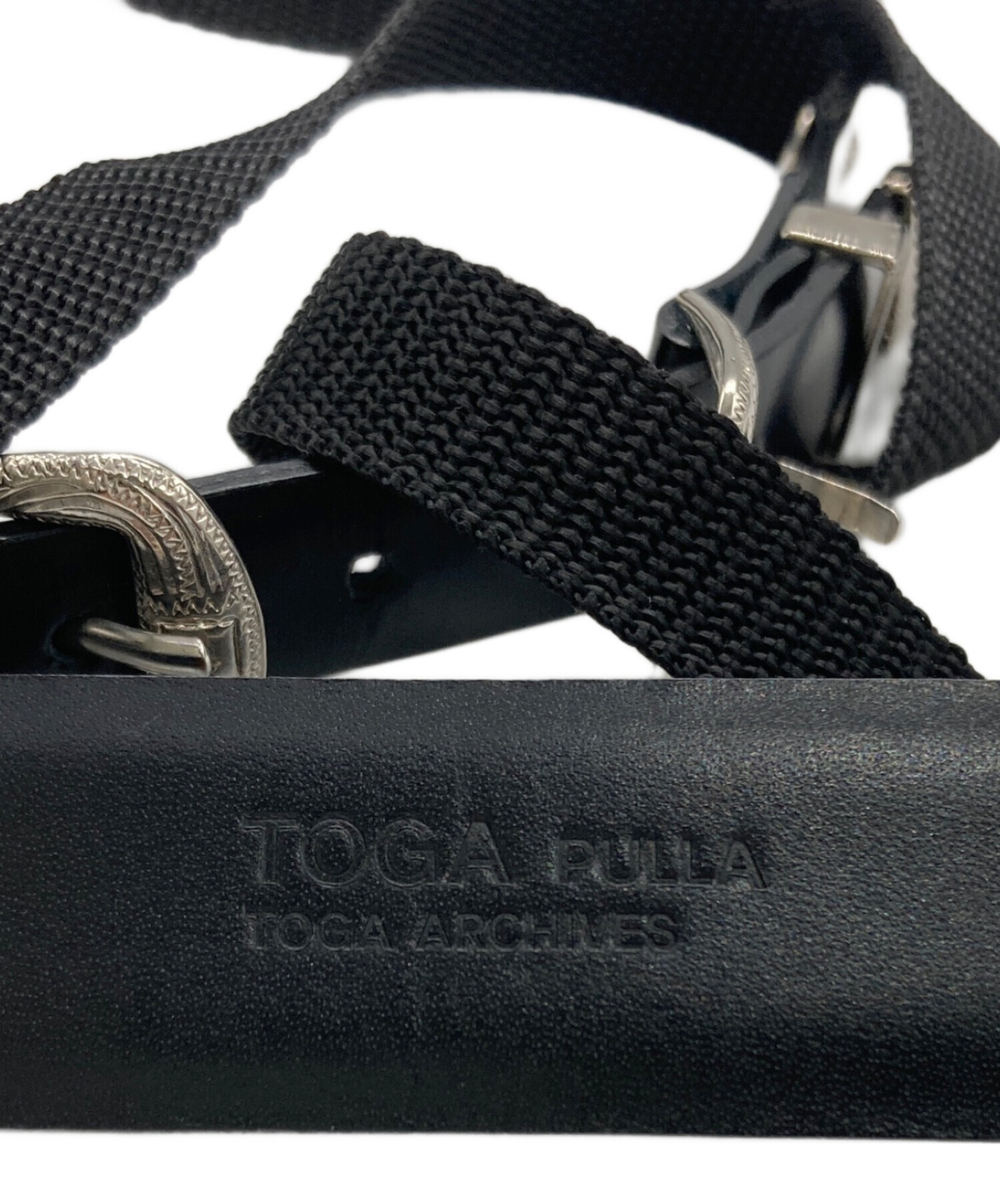 TOGA PULLA トーガ プルラ レザーベルト 黒 TOGA PULLA（トーガ プルラ）の「【TOGA PULLA/トーガプルラ】Motif