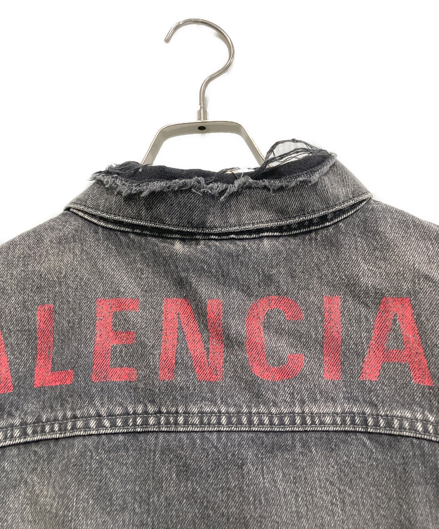中古・古着通販】BALENCIAGA (バレンシアガ) ダメージ加工バックロゴ