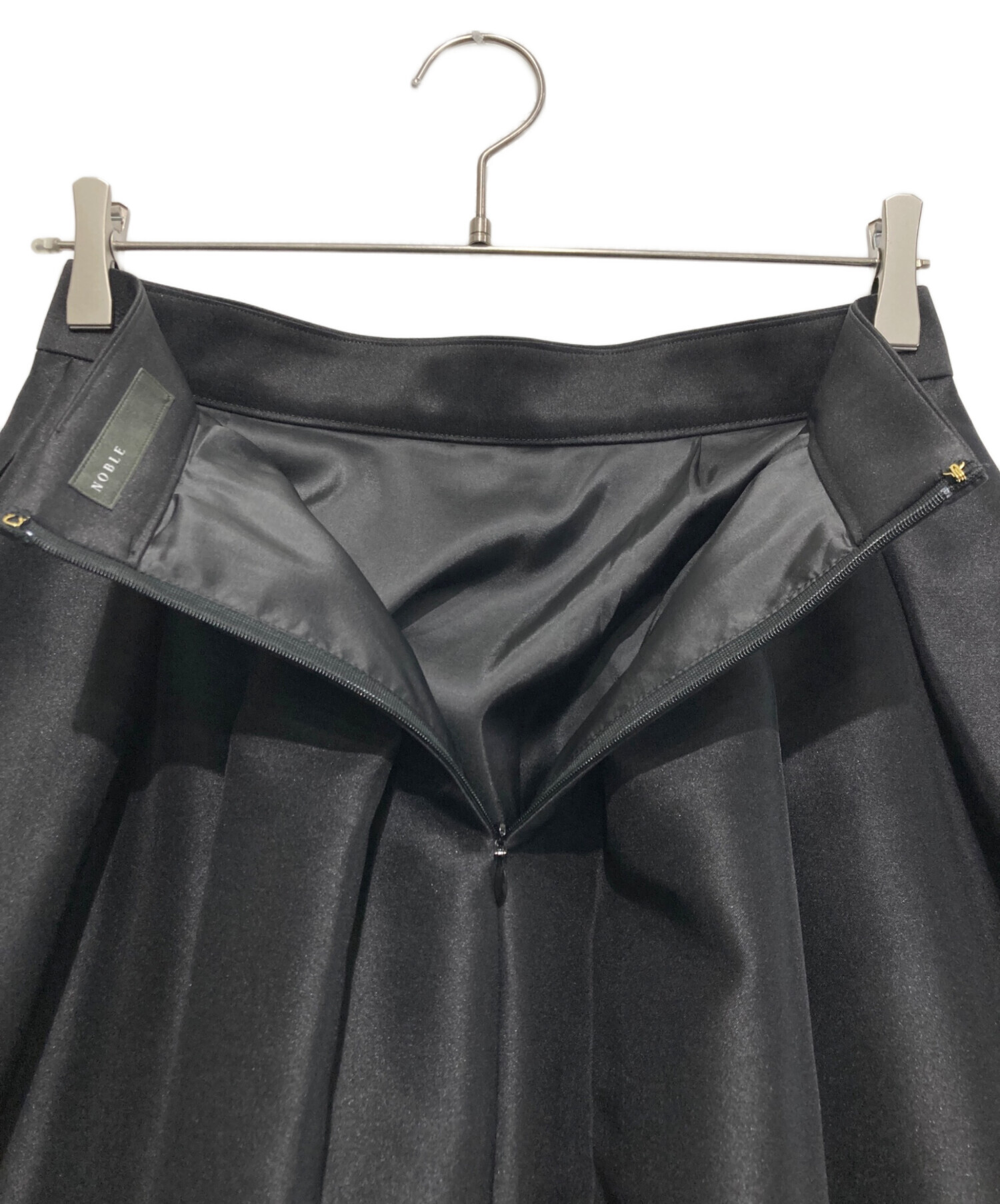 中古・古着通販】Noble (ノーブル) ボリュームフォルムスカート