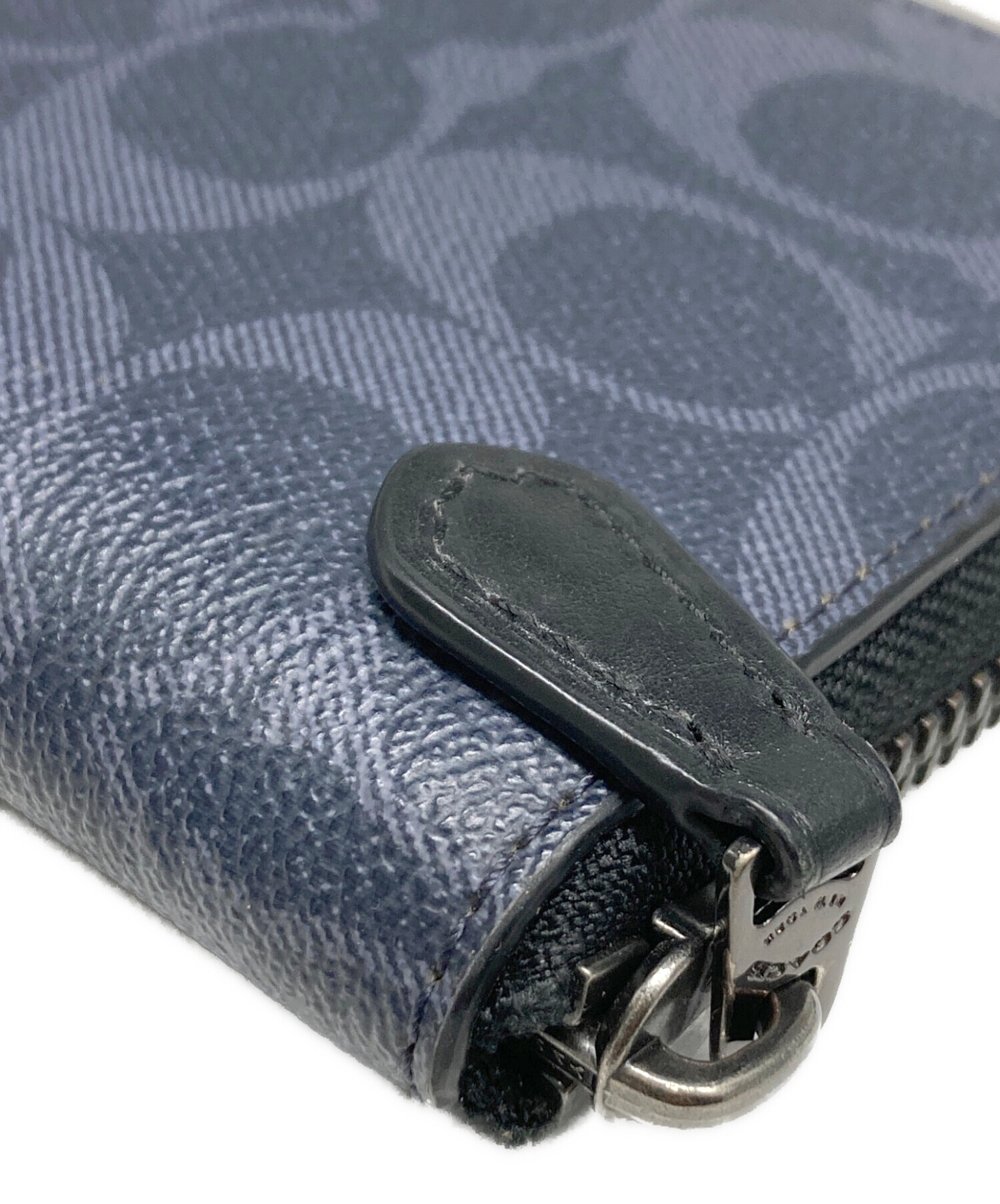 中古・古着通販】COACH (コーチ) シグネイチャーラウンドジップ 