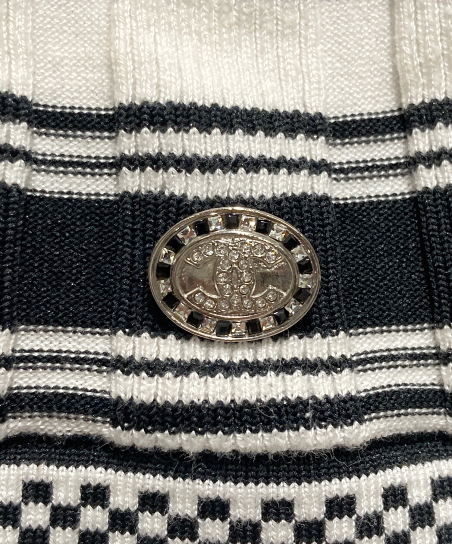 中古・古着通販】CHANEL (シャネル) P74 ココマークプレート ボーダー
