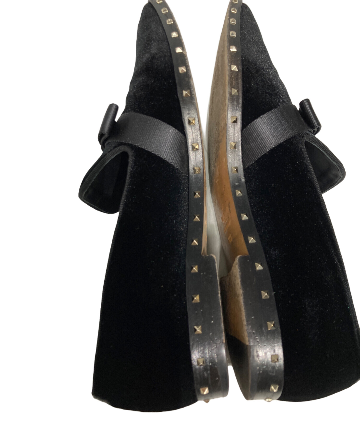 新品未使用　Valentino スタッズ付きフラットシューズ 中古・古着通販】VALENTINO GARAVANI (ヴァレンティノ・ガラヴァーニ