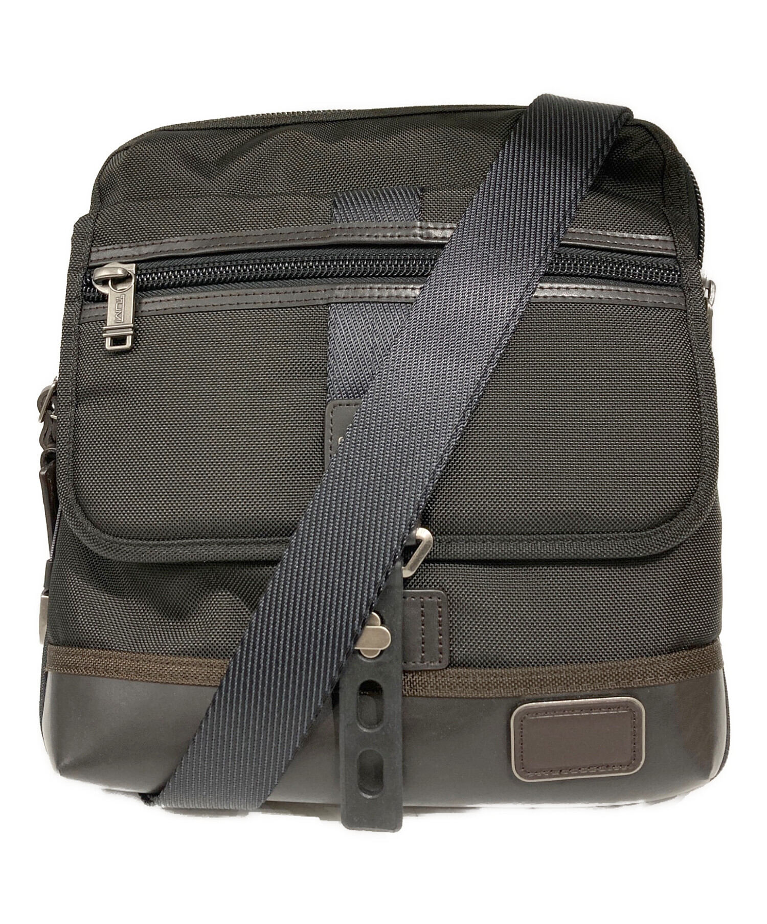 TUMI ALPHA BRAVO ANNAPOLISZIP FLAPボディバッグ 中古・古着通販】TUMI (トゥミ) ALPHA BRAVO ANNAPOLISZIP FLAPボディ