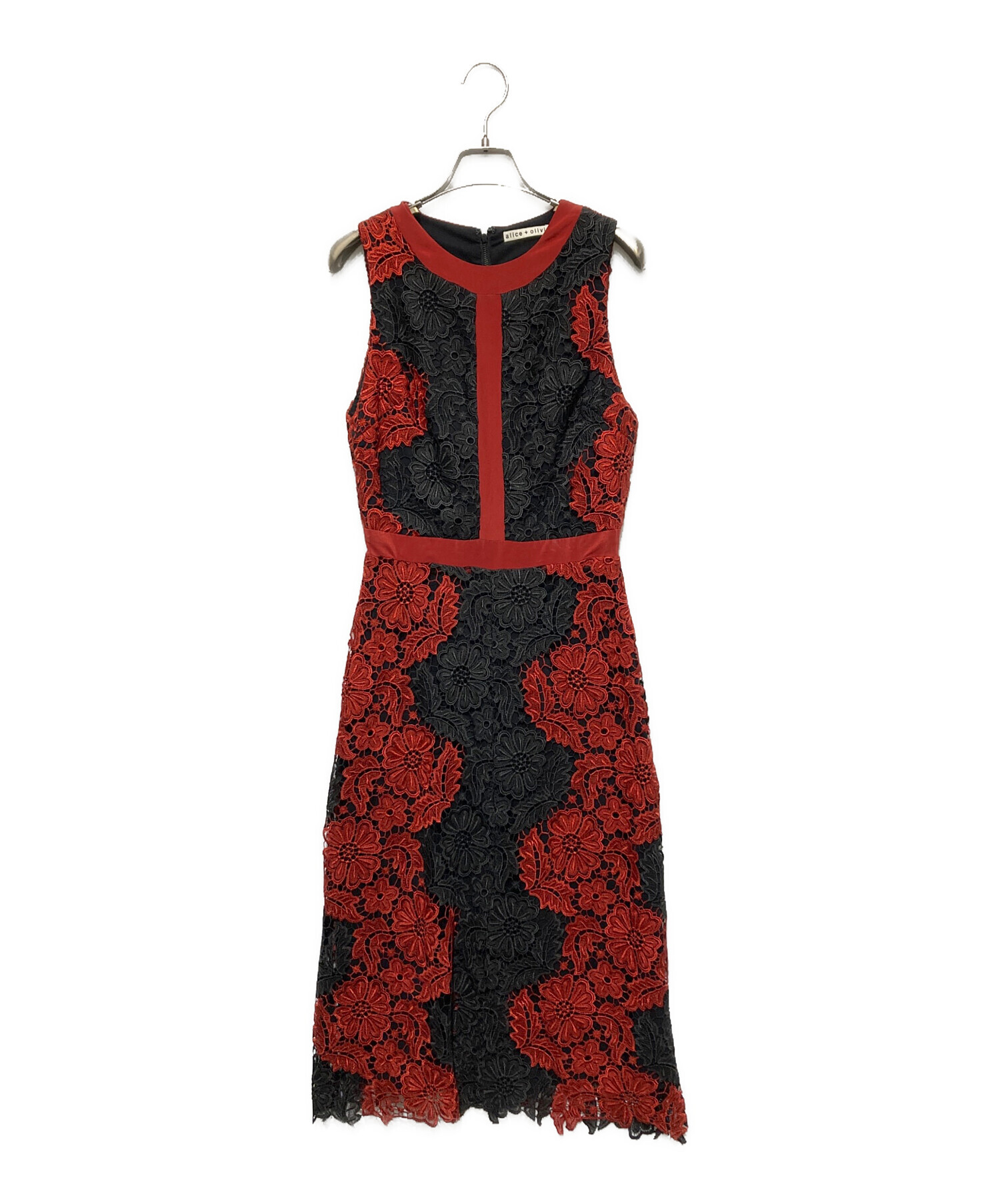 alice+olivia ノースリーブワンピース 中古・古着通販】alice+olivia (アリスアンドオリビア) ノースリーブ